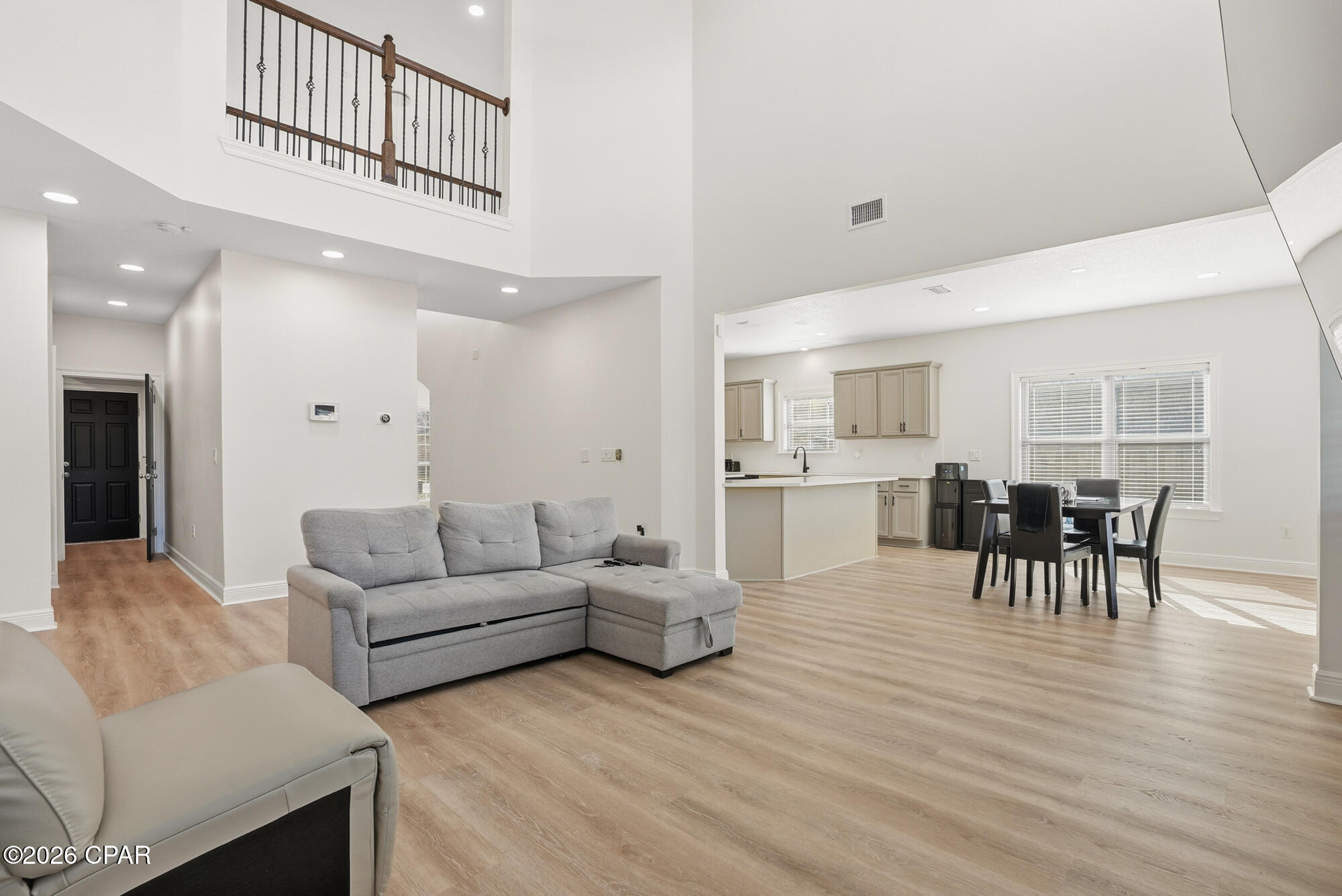 Listing photo id 9 for 5007 Pretty Way