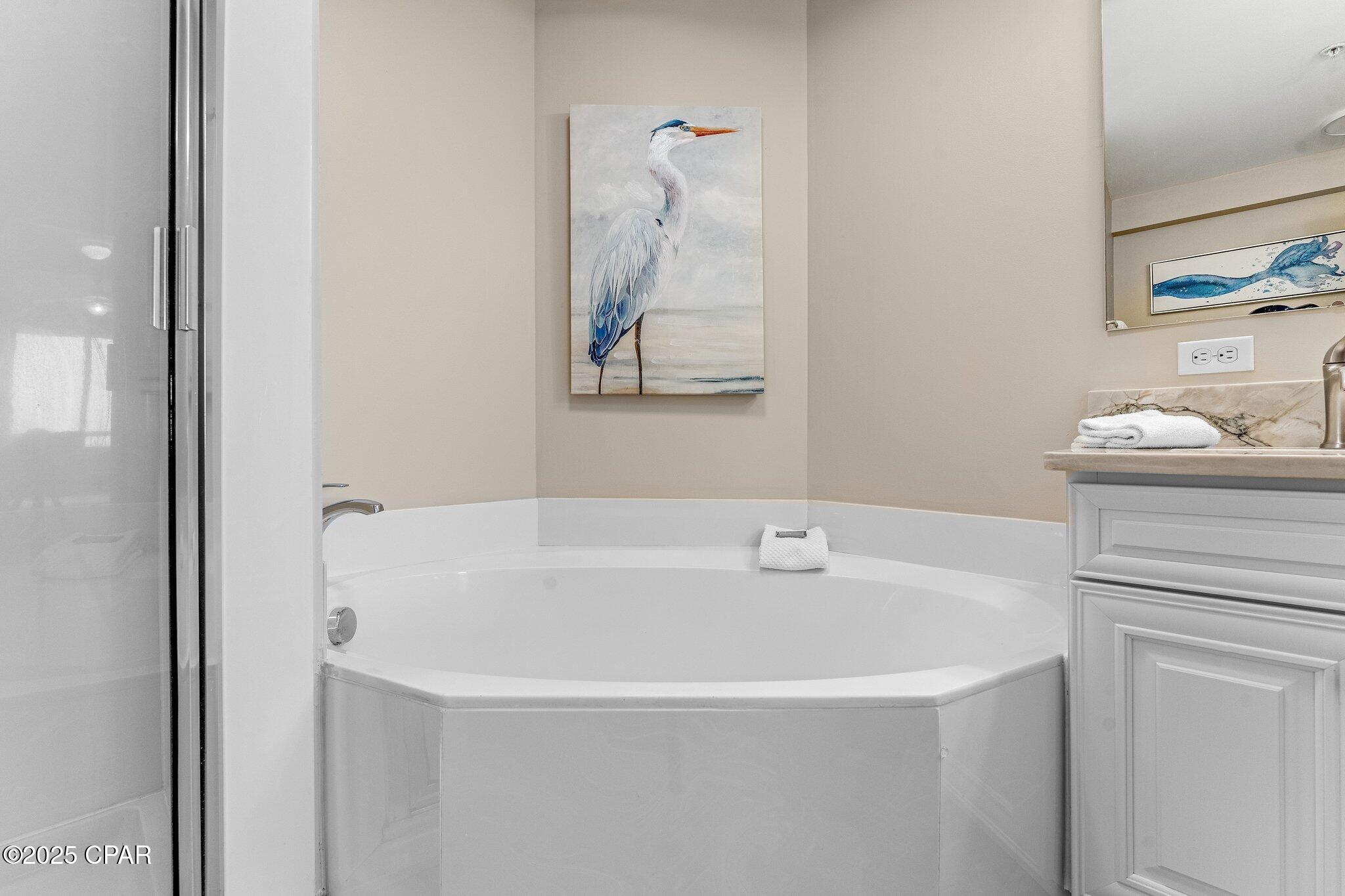 Image 17 For 14825 Front Beach Road 1610