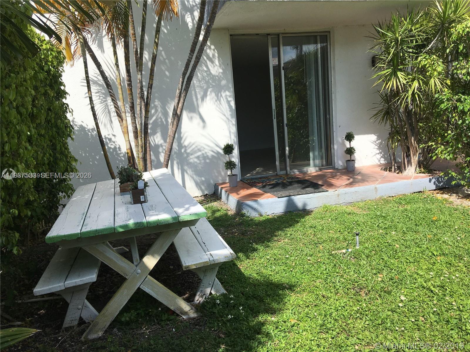 North Bay Villas Condo