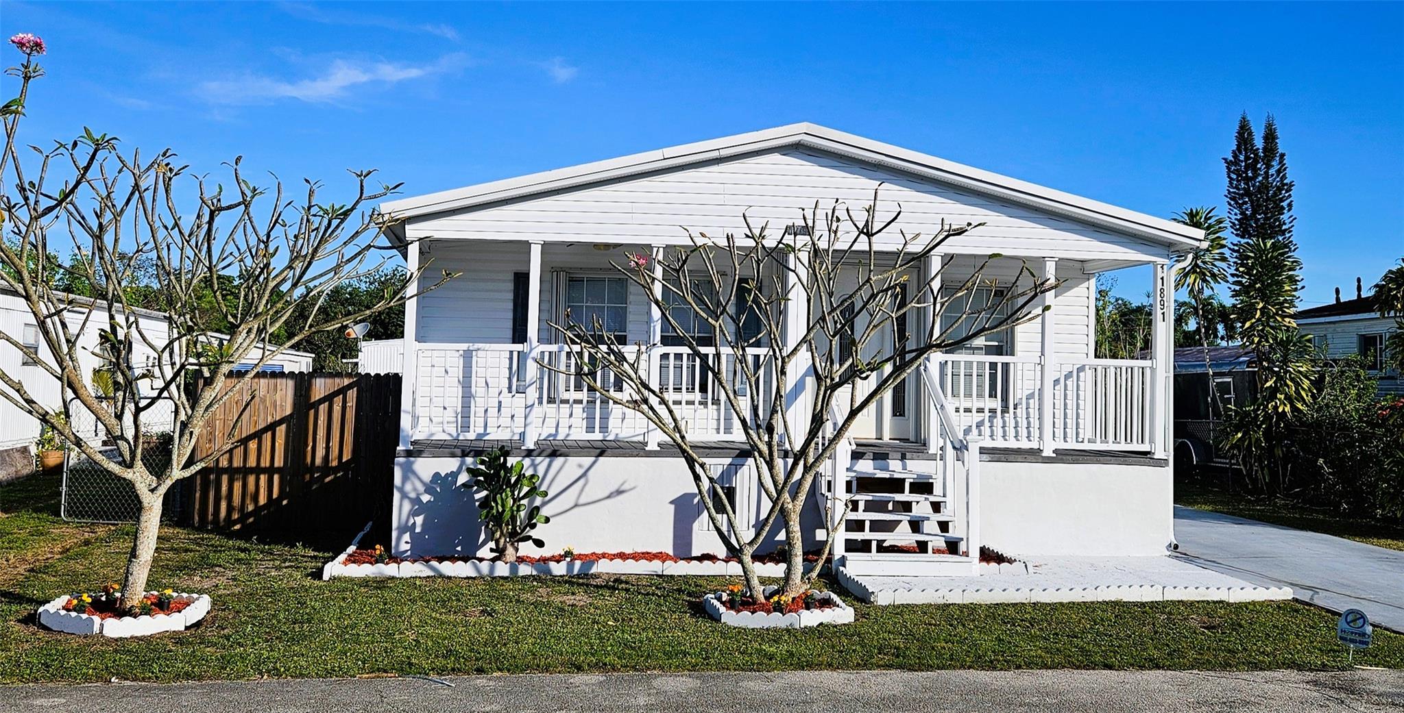 Watergate Mobile Home Est