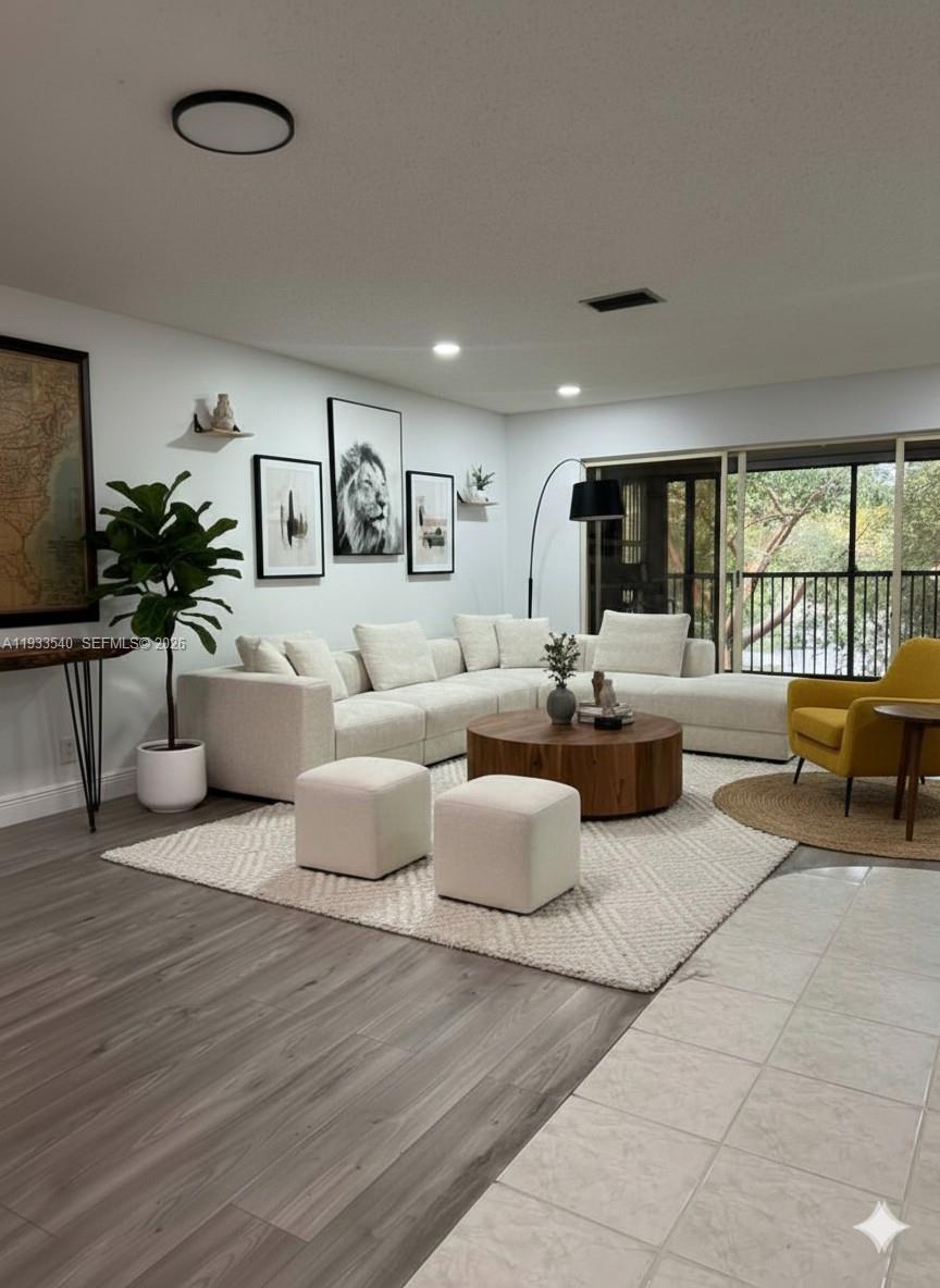 Pond Apple Place III Cond