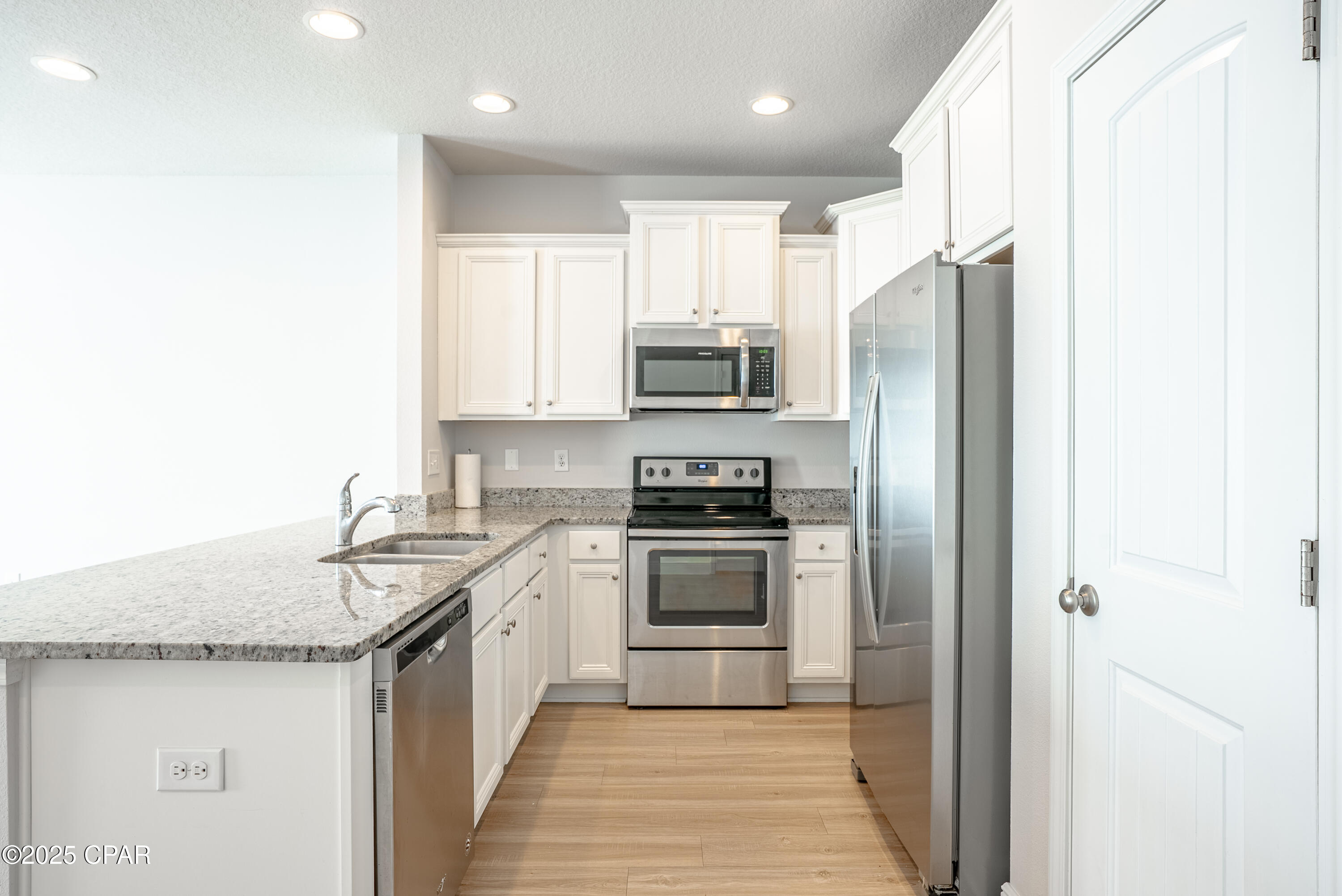 Image 5 For 7472 Shadow Lake Drive