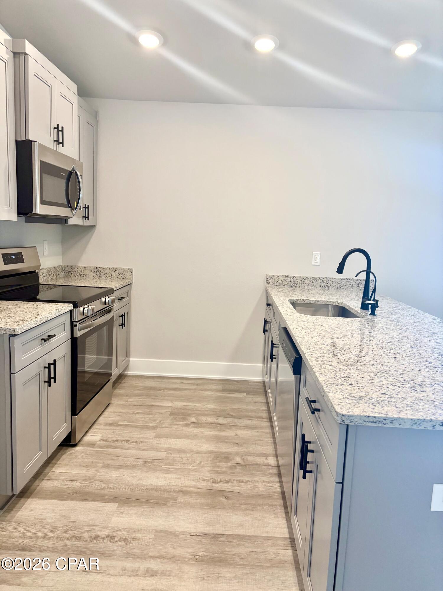 Image 7 For 11500 Godart Street