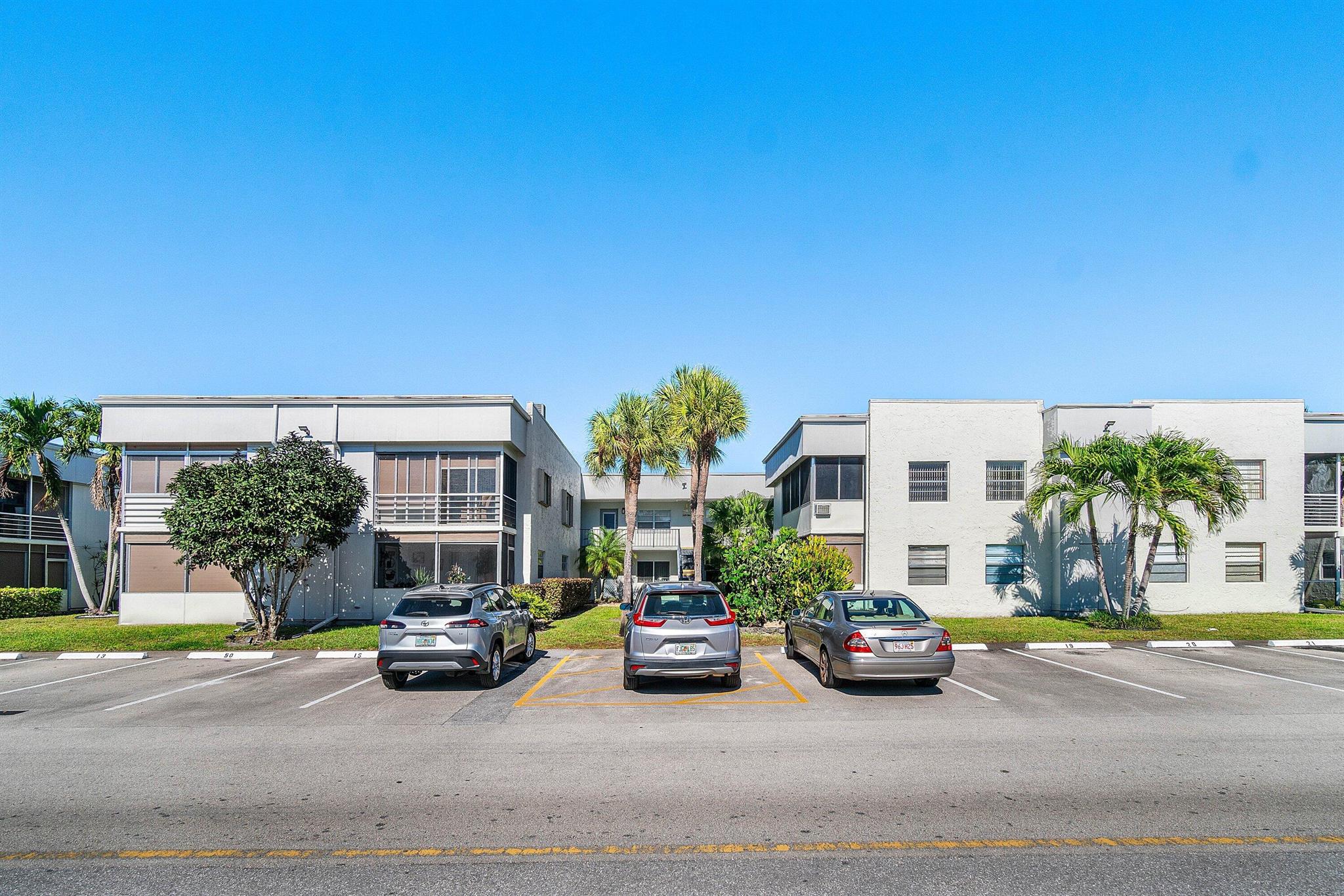 Kings Point Flanders A Th