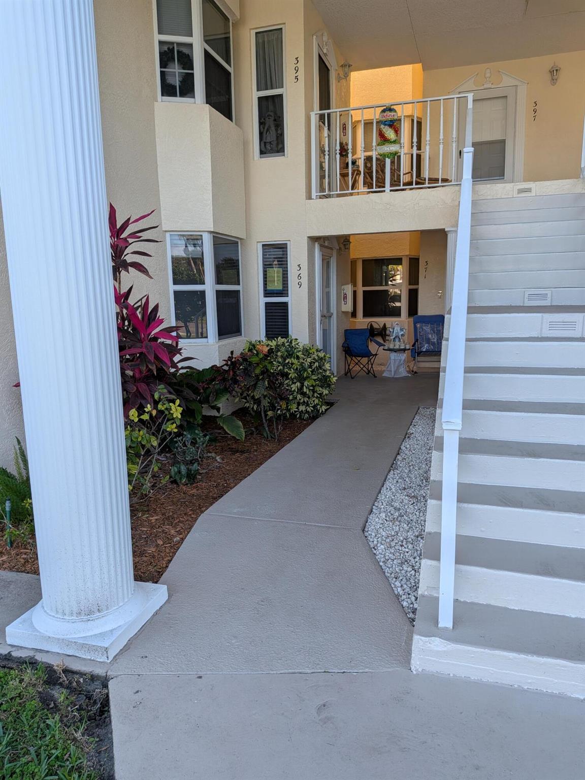 Grove Isle East Condomini