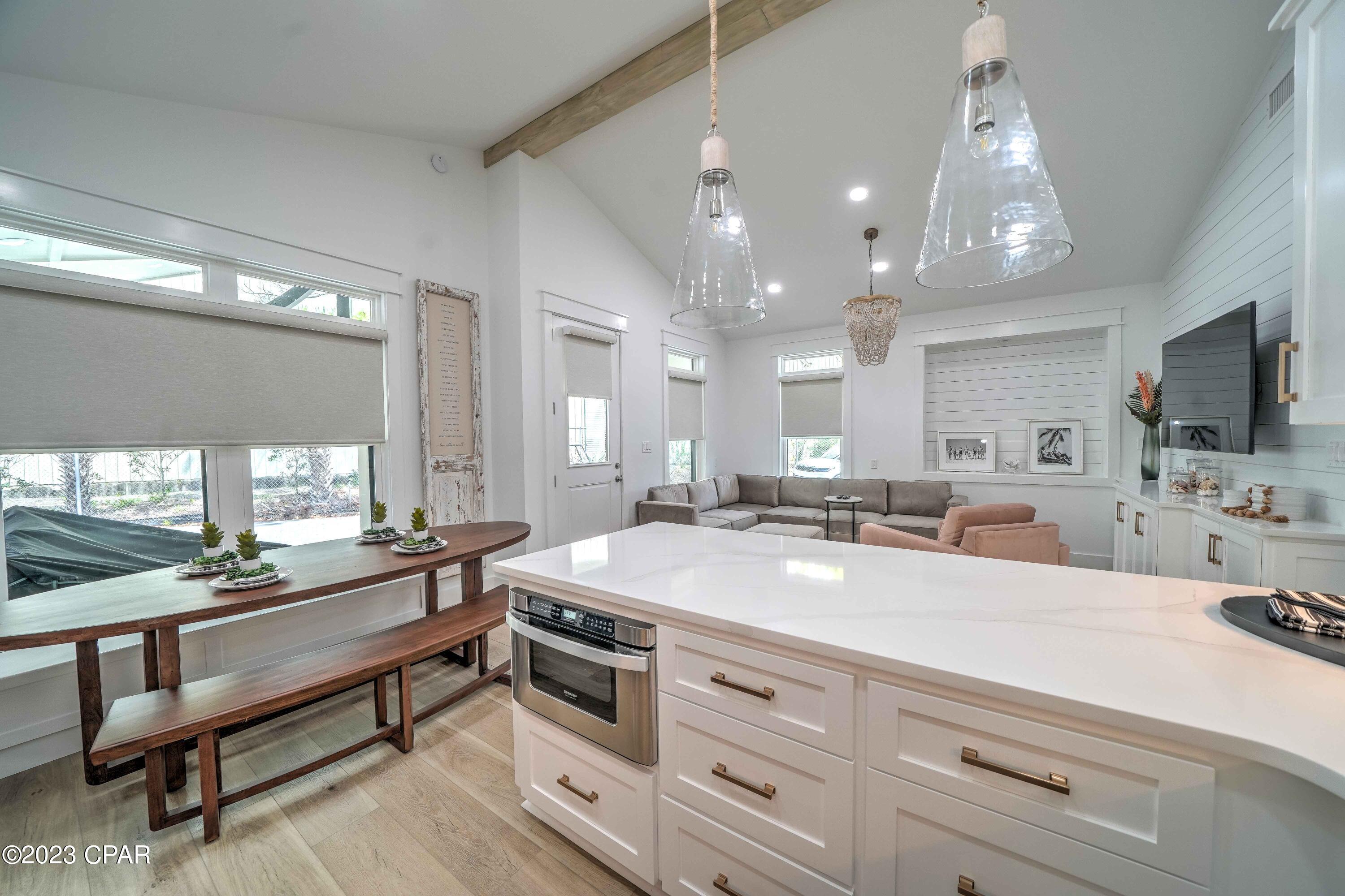 Image 11 For 739 Seabreeze Drive