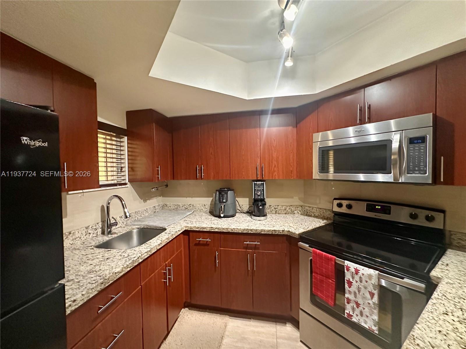 Las Vistas At Doral Condo