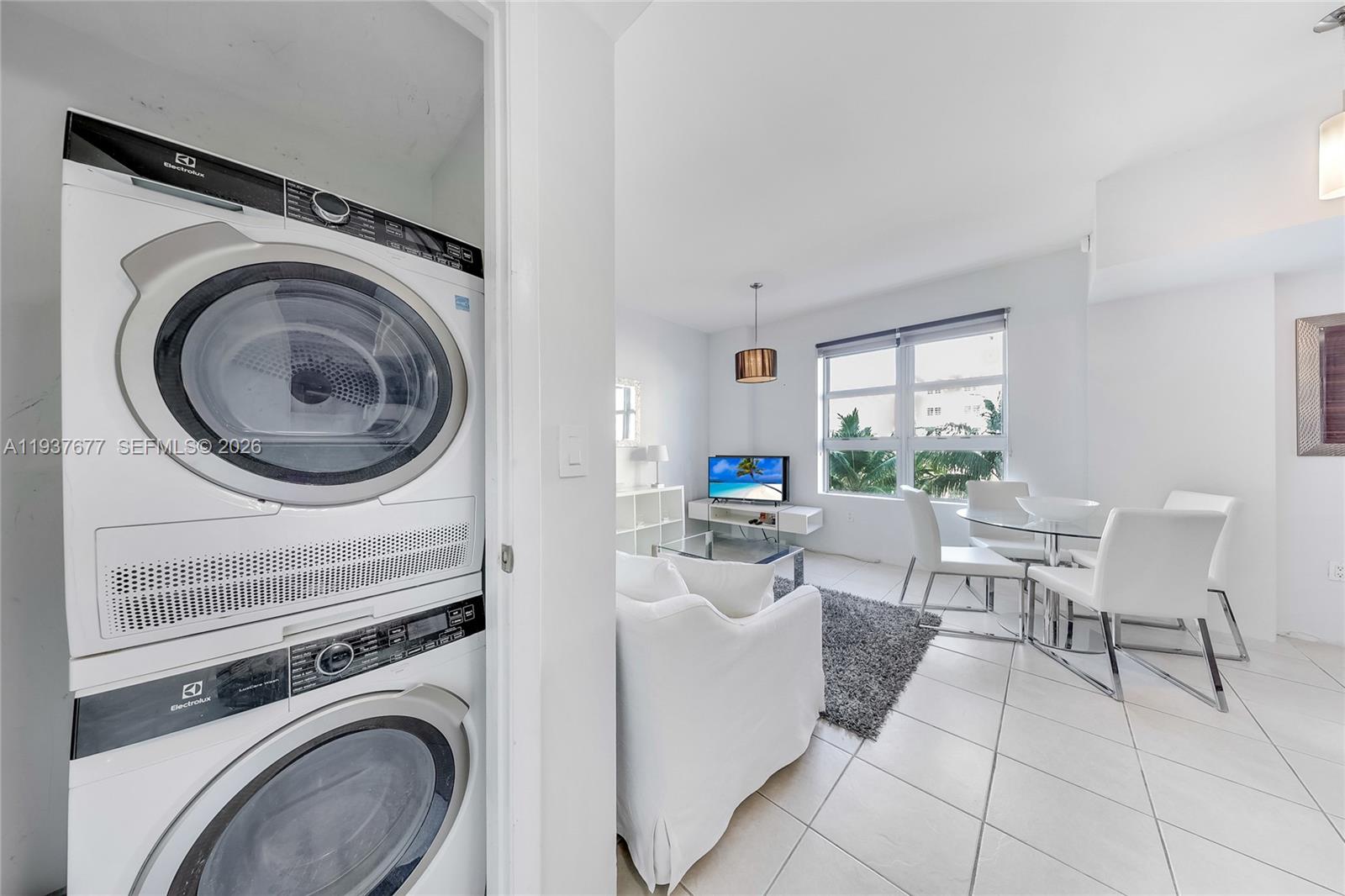 3739 Collins Ave #N-306, Miami Beach FL 33140