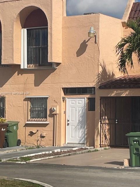 Mango Hill Condo No 2