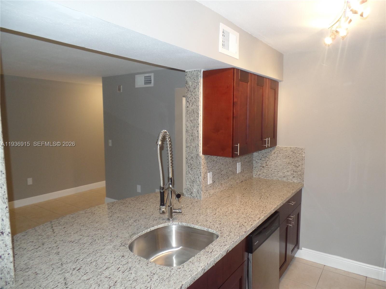 Sailboat Pointe Condo