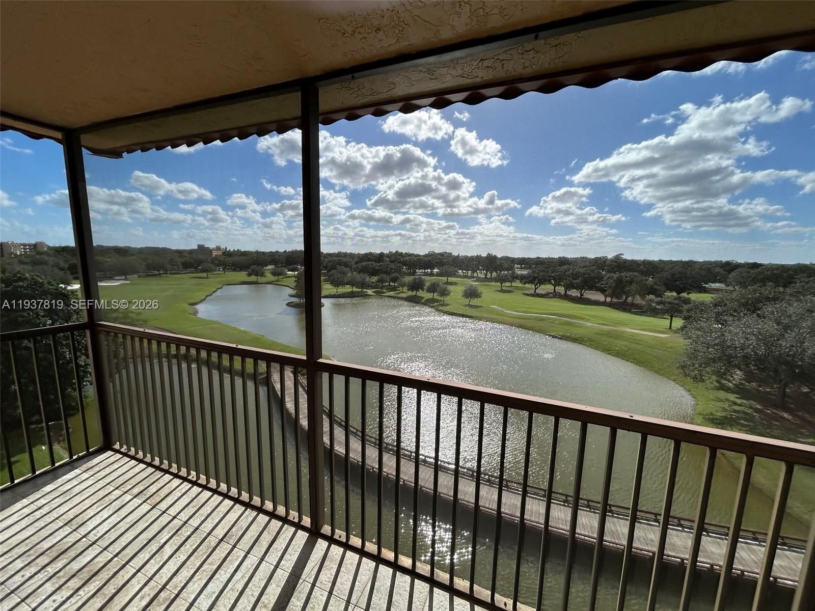 Rolling Hills Golf And