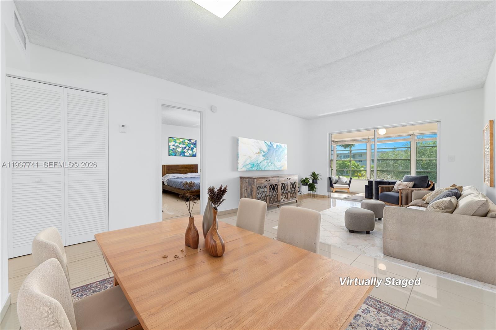 Lauderdale Oaks Condo XIV