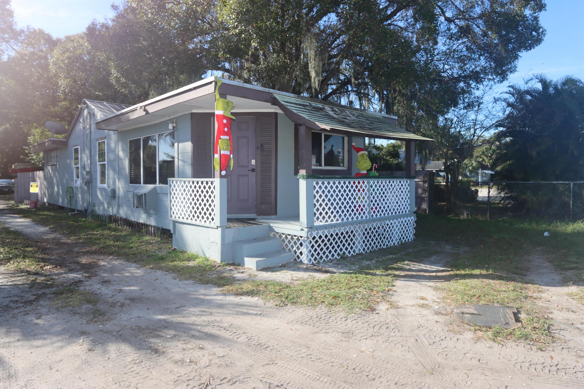 Charming SFH on a great deep lot zoned for multi use in the heart of Fort Pierce.  11 minutes to the beach and just 5 minutes to the quaint downtown and marina district of this growing community.  Load of potential for this 3/1 dual use property.  Tenant occupied month to month.  Please allow 24 hours notice for showing if possible.