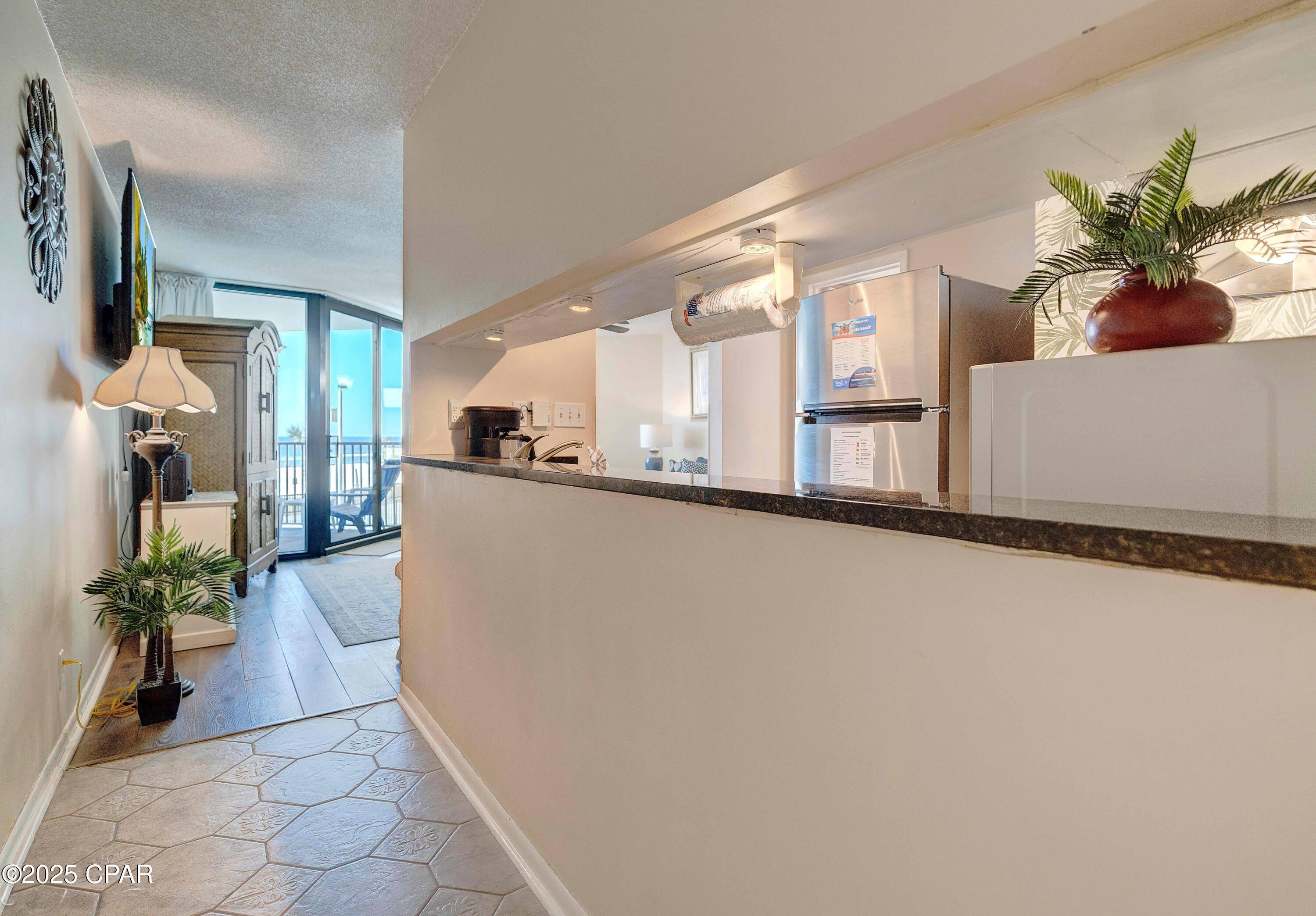 Image 14 For 9850 Thomas Drive 211e