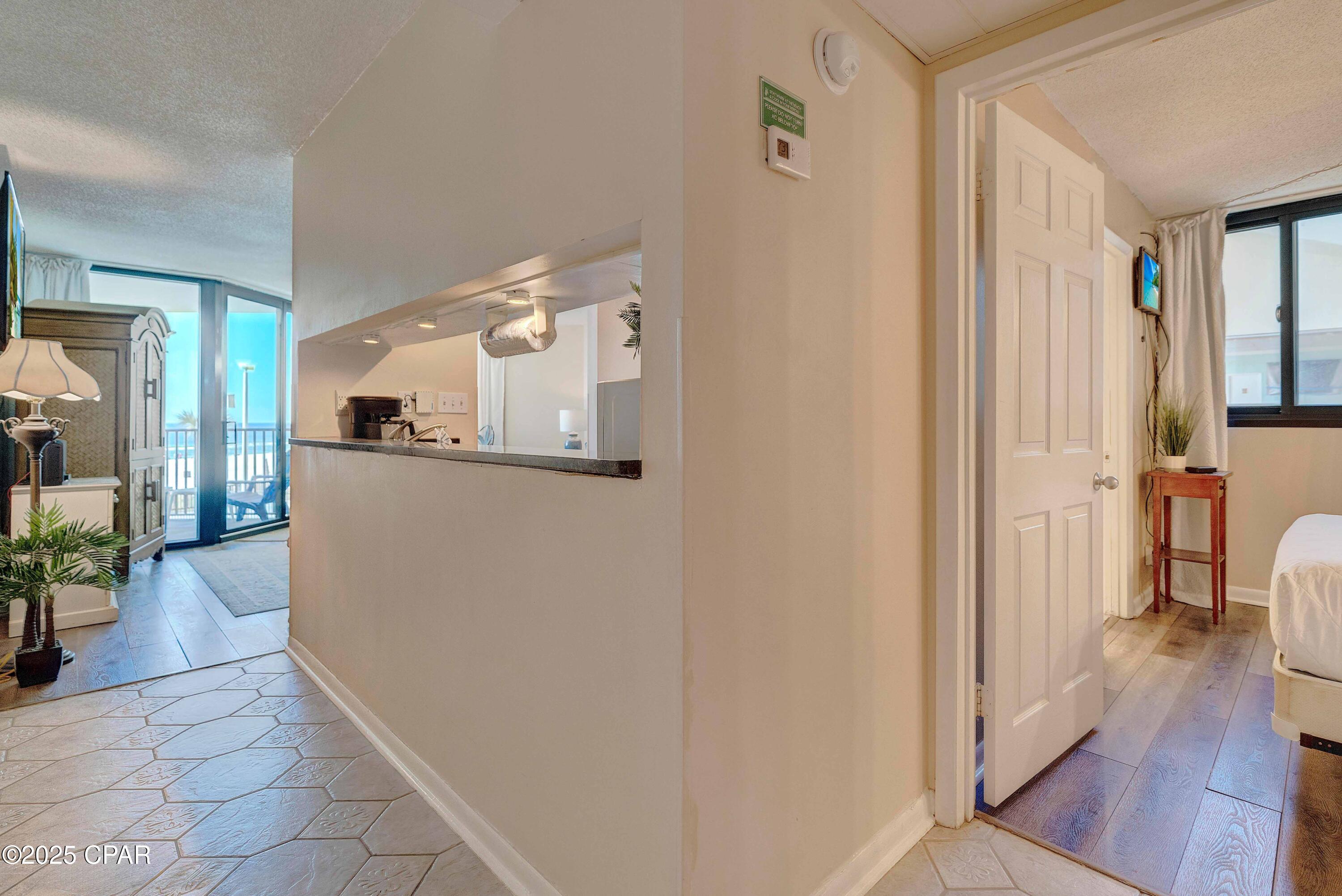 Image 15 For 9850 Thomas Drive 211e