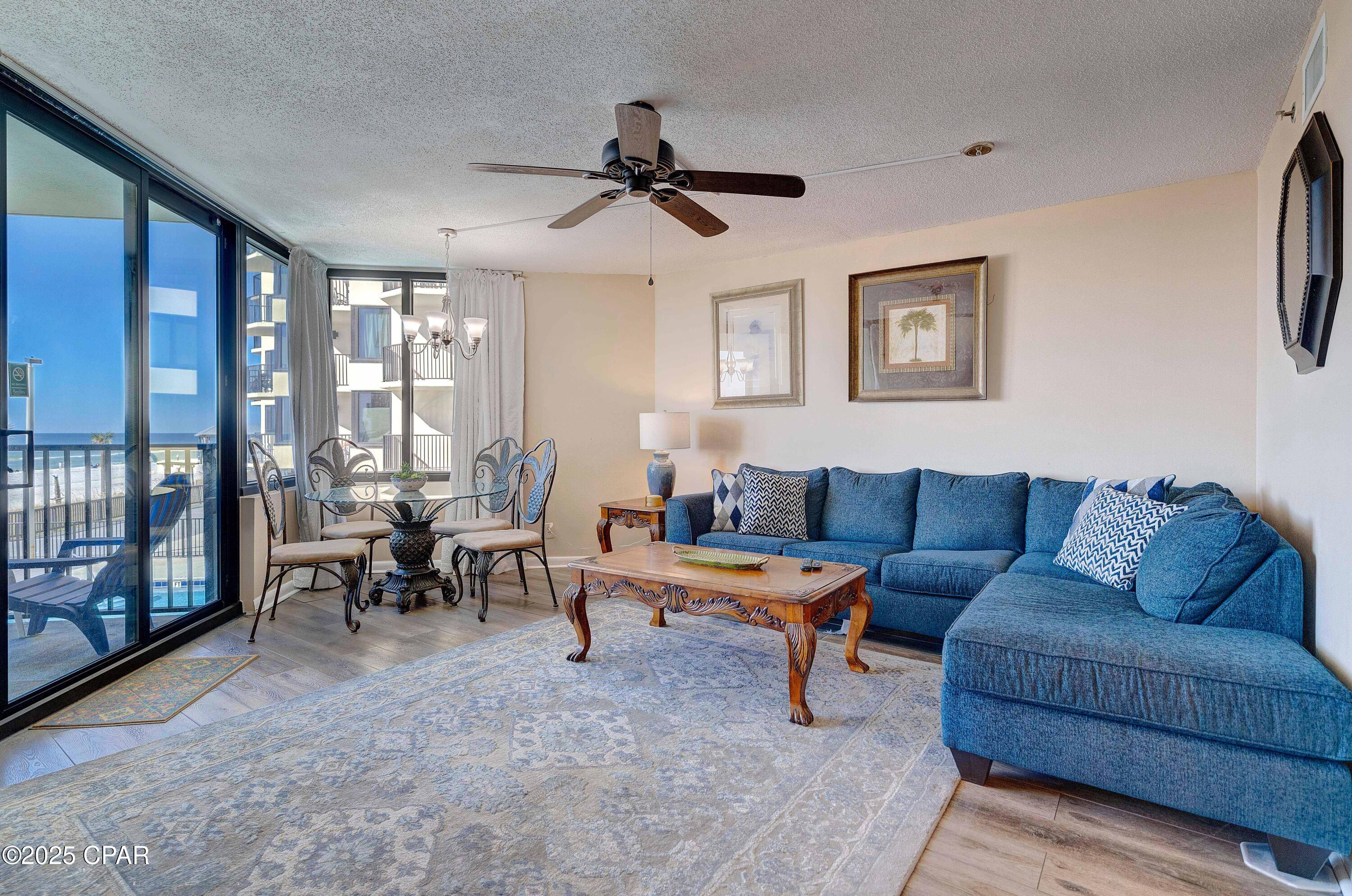 Image 4 For 9850 Thomas Drive 211e