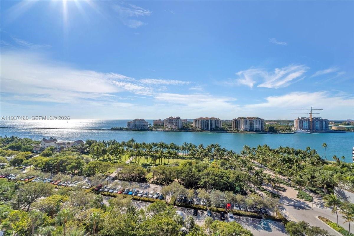 Homes for sale in Miami Beach, FL | 300 S Pointe Dr #1404, Miami Beach, FL 33139 | MLS# A11937480