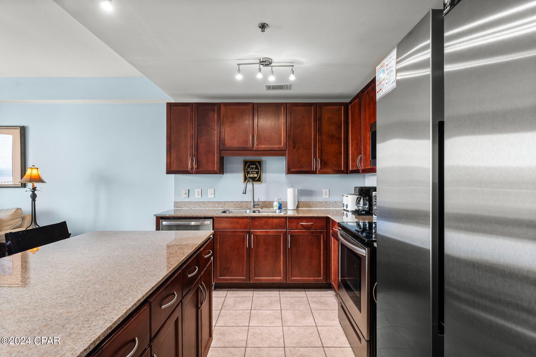 Image 18 For 9860 Thomas Drive 917