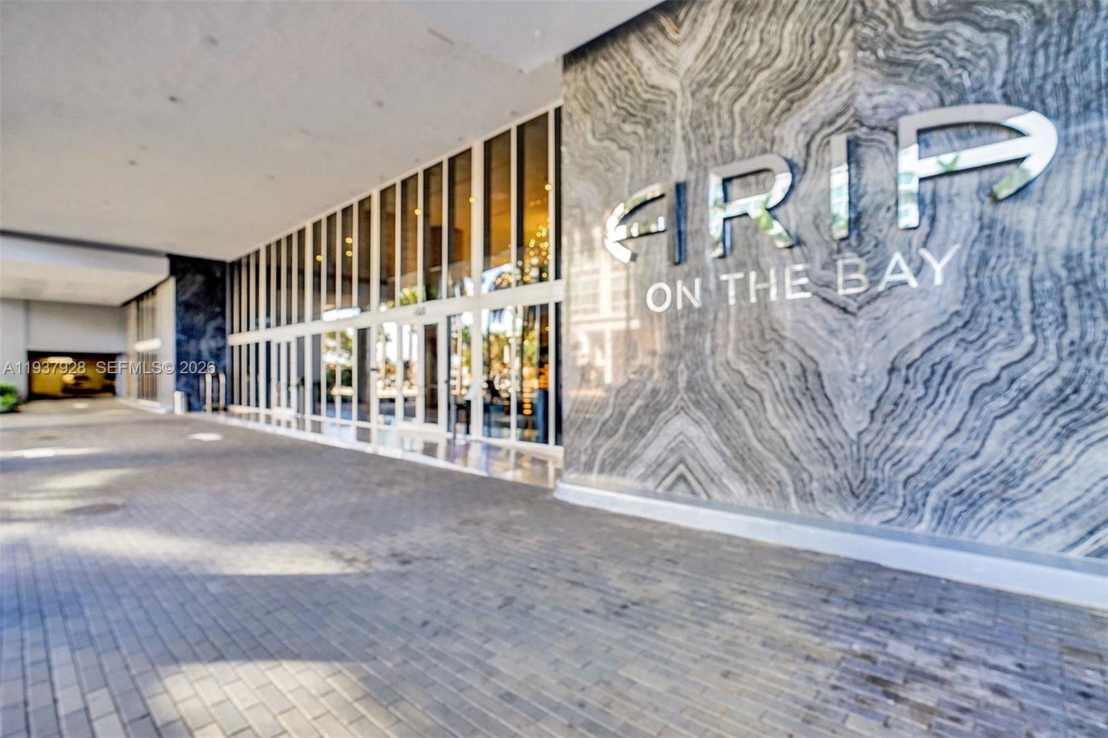 Aria On The Bay Condo