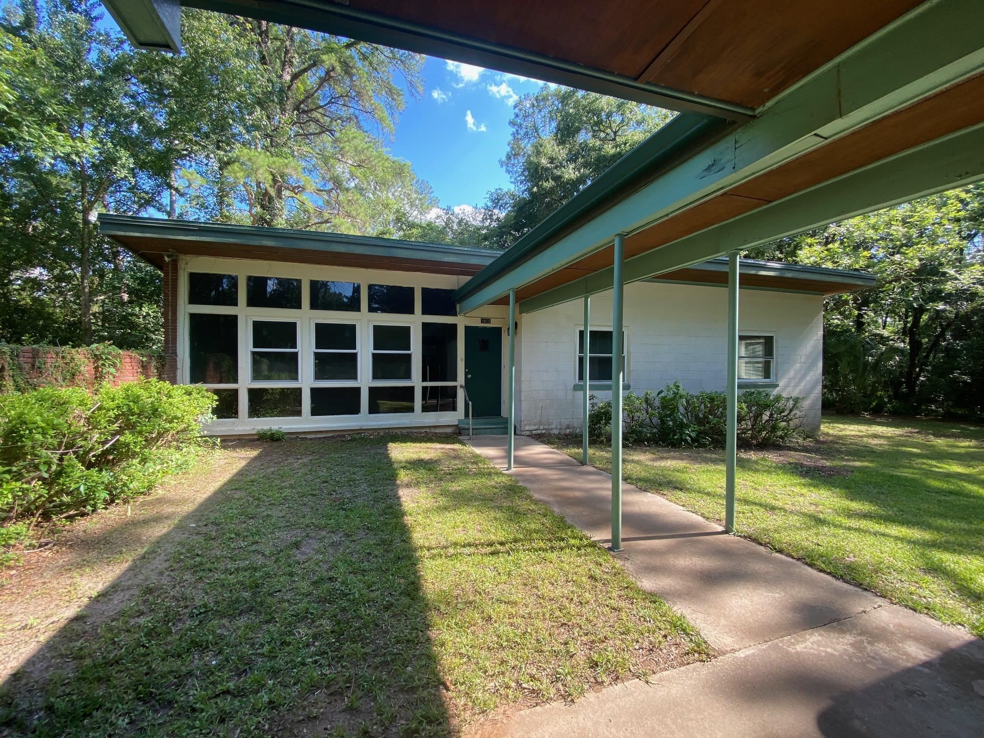 2002  Chowkeebin Nene , Tallahassee, FL, 