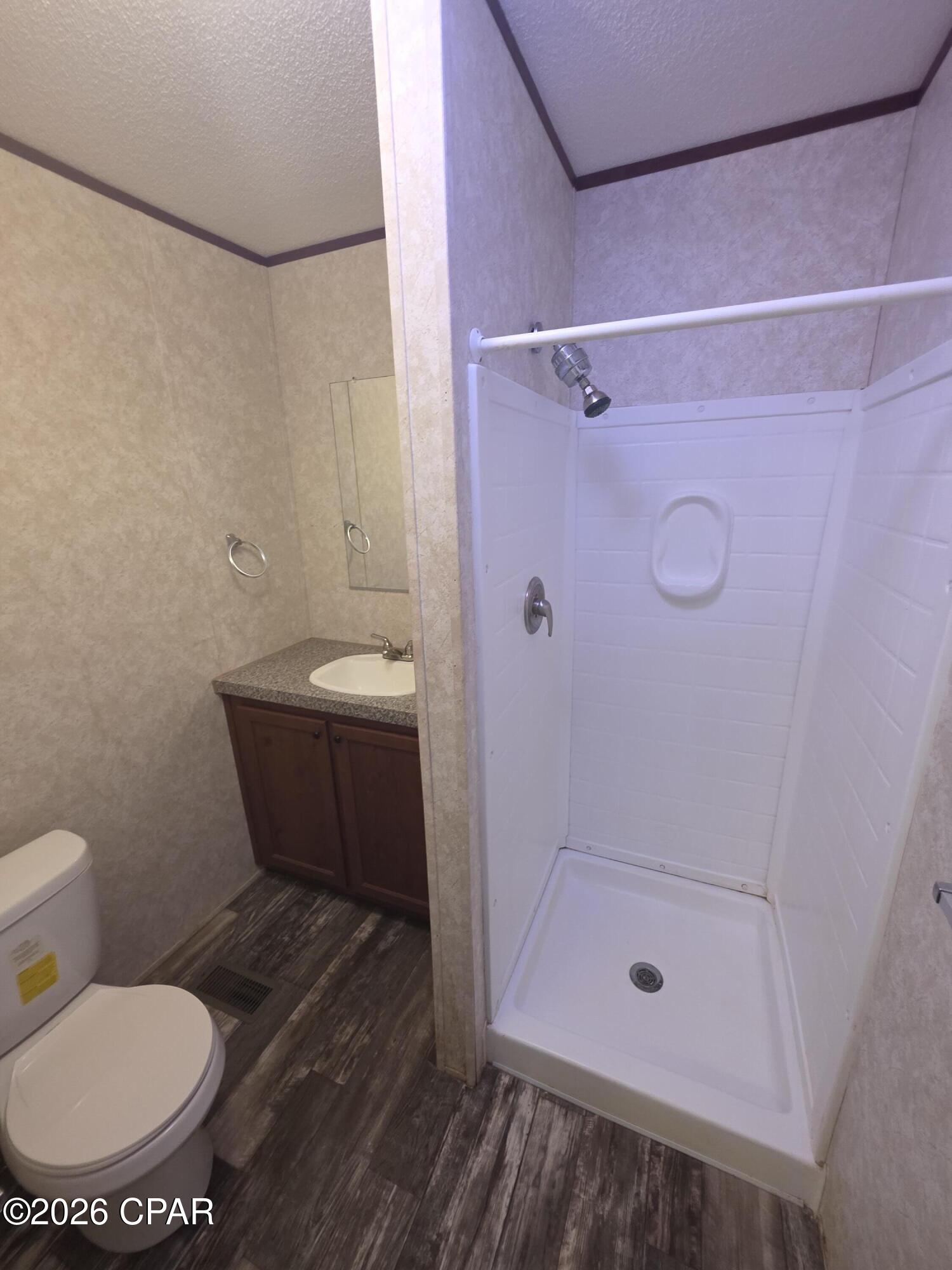 Image 11 For 5921 Nadine Road Unit 4