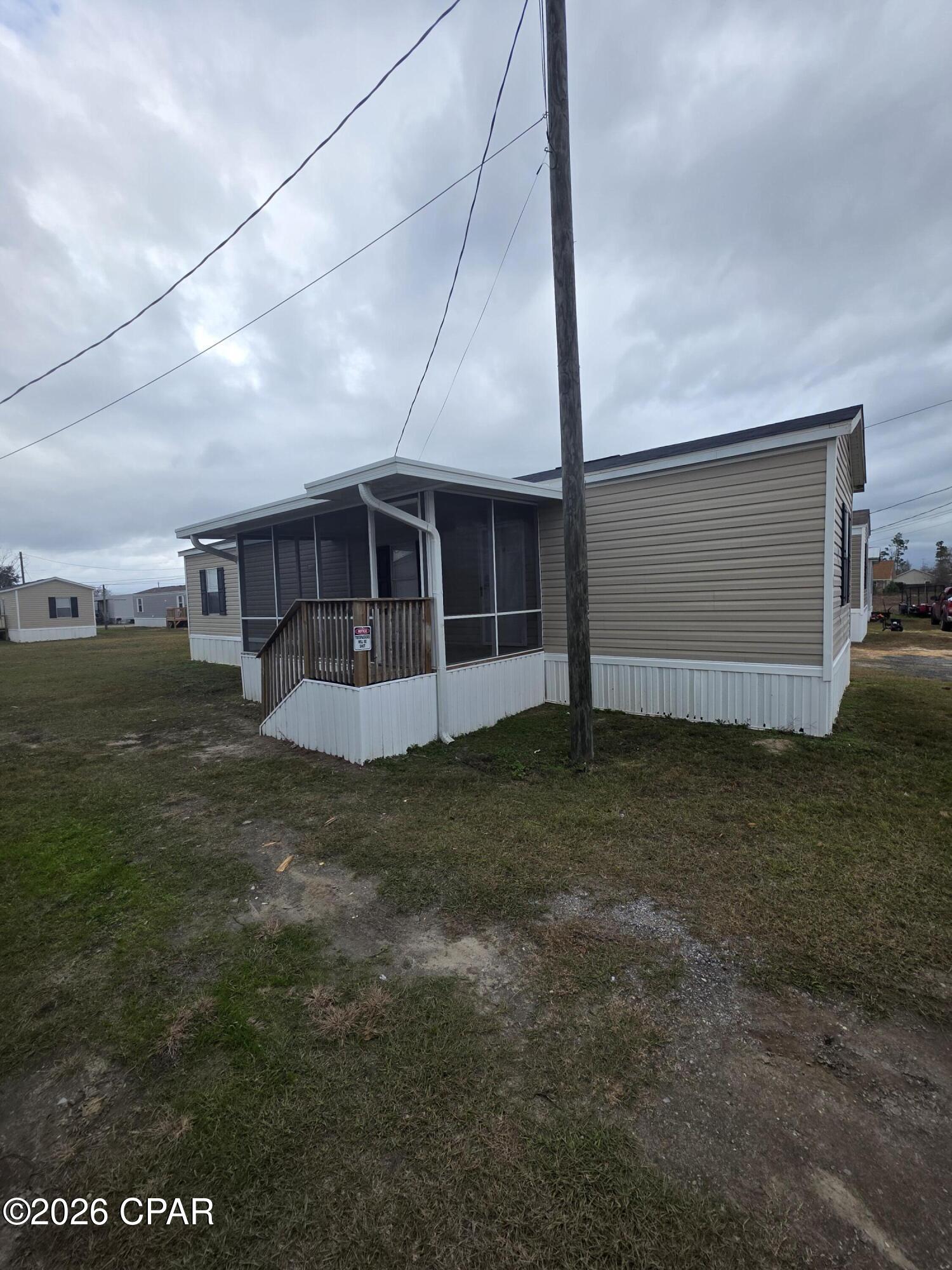 Image 2 For 5921 Nadine Road Unit 4