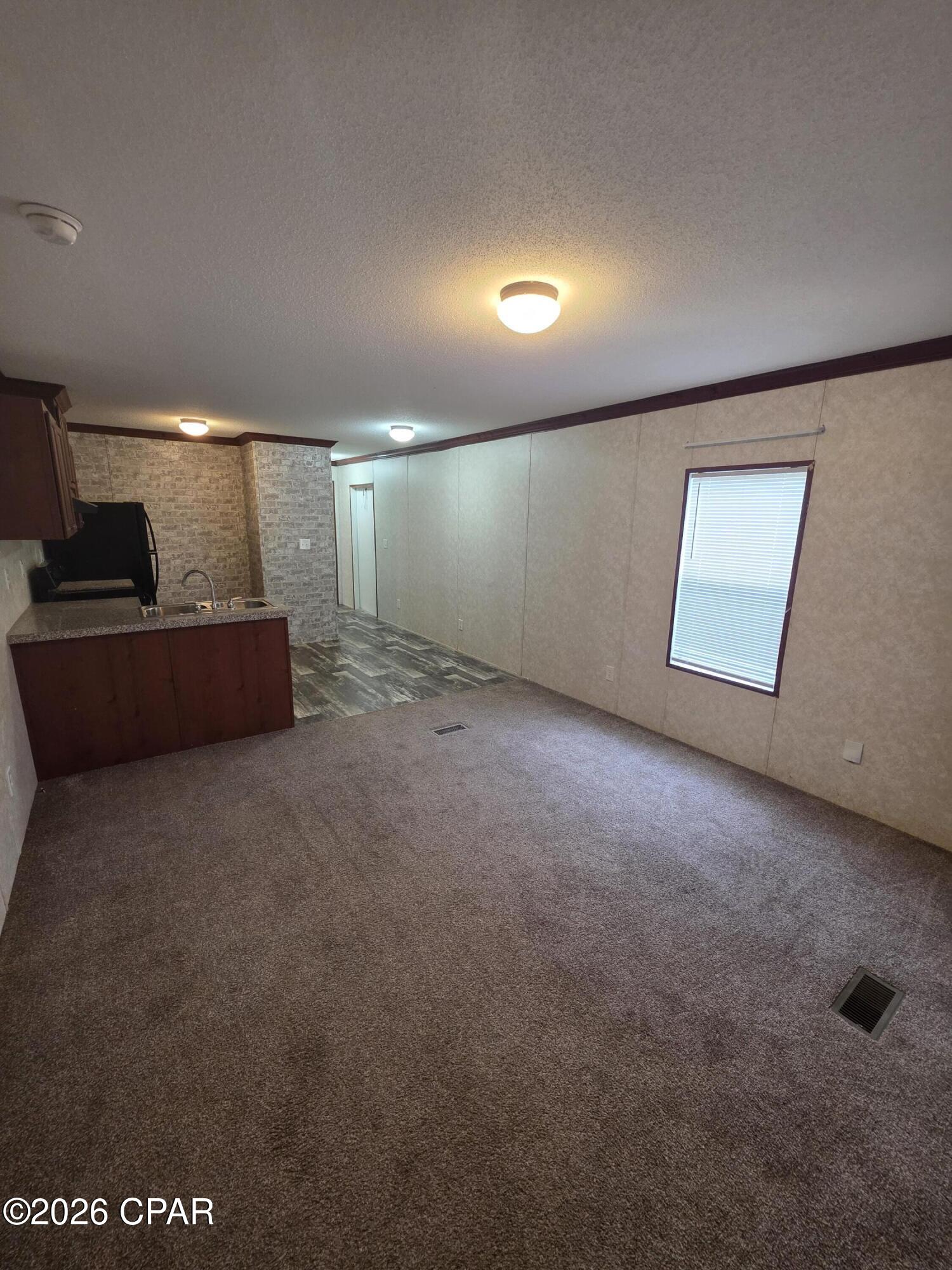 Image 4 For 5921 Nadine Road Unit 4