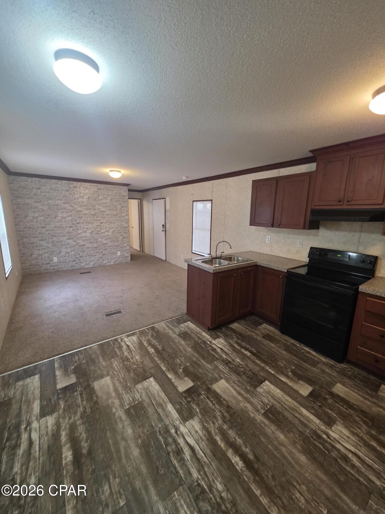 Image 6 For 5921 Nadine Road Unit 4