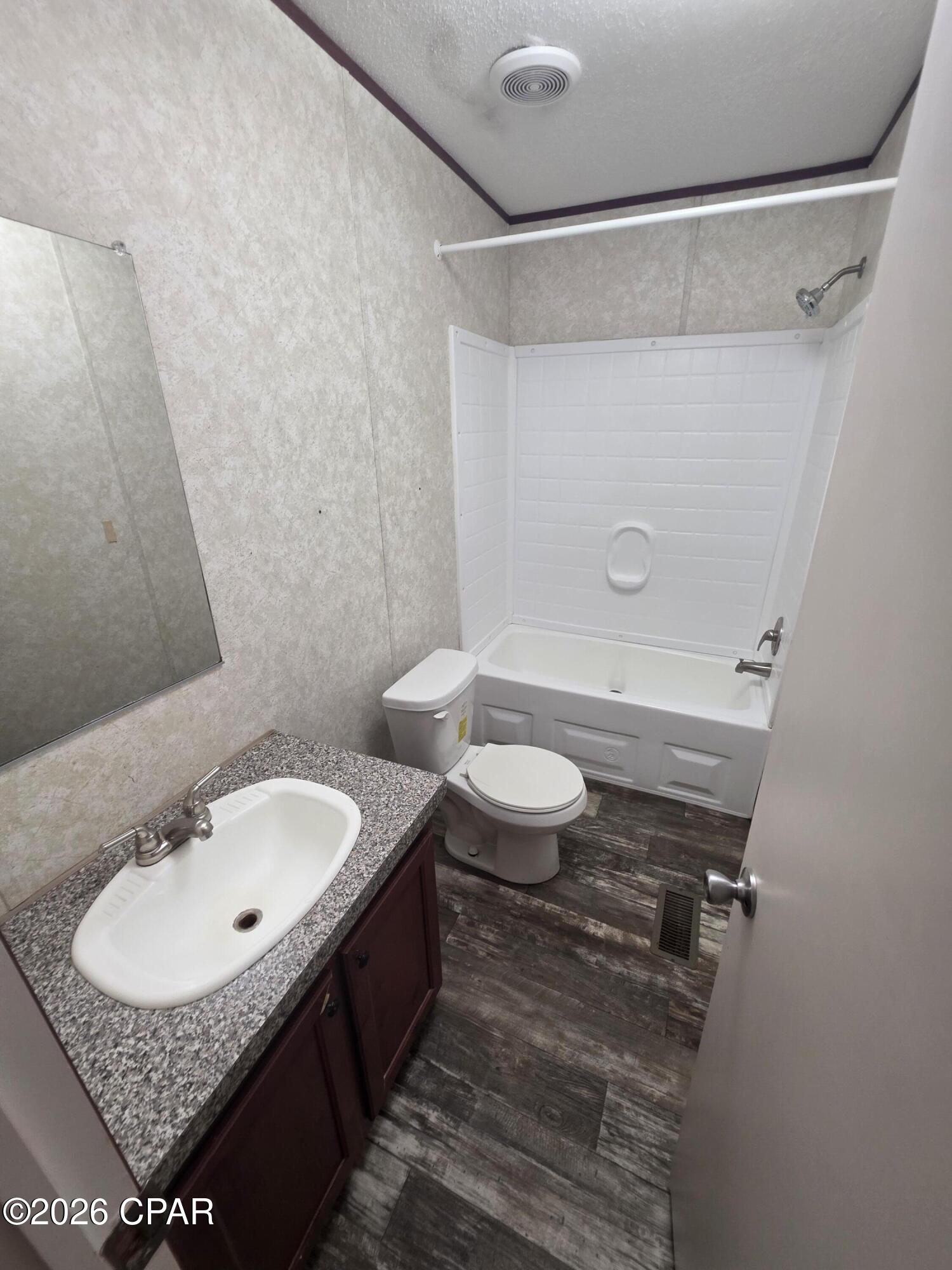 Image 9 For 5921 Nadine Road Unit 4