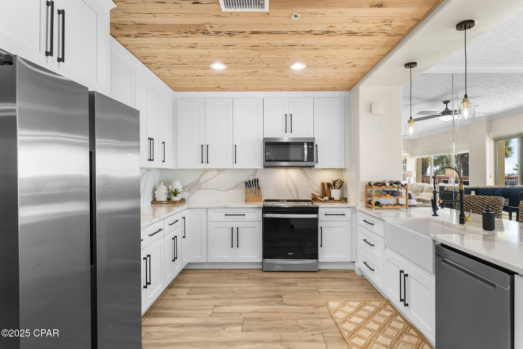 Image 11 For 7115 Thomas Drive 104