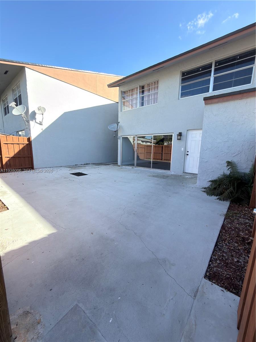 Tennis View Condo Ph I