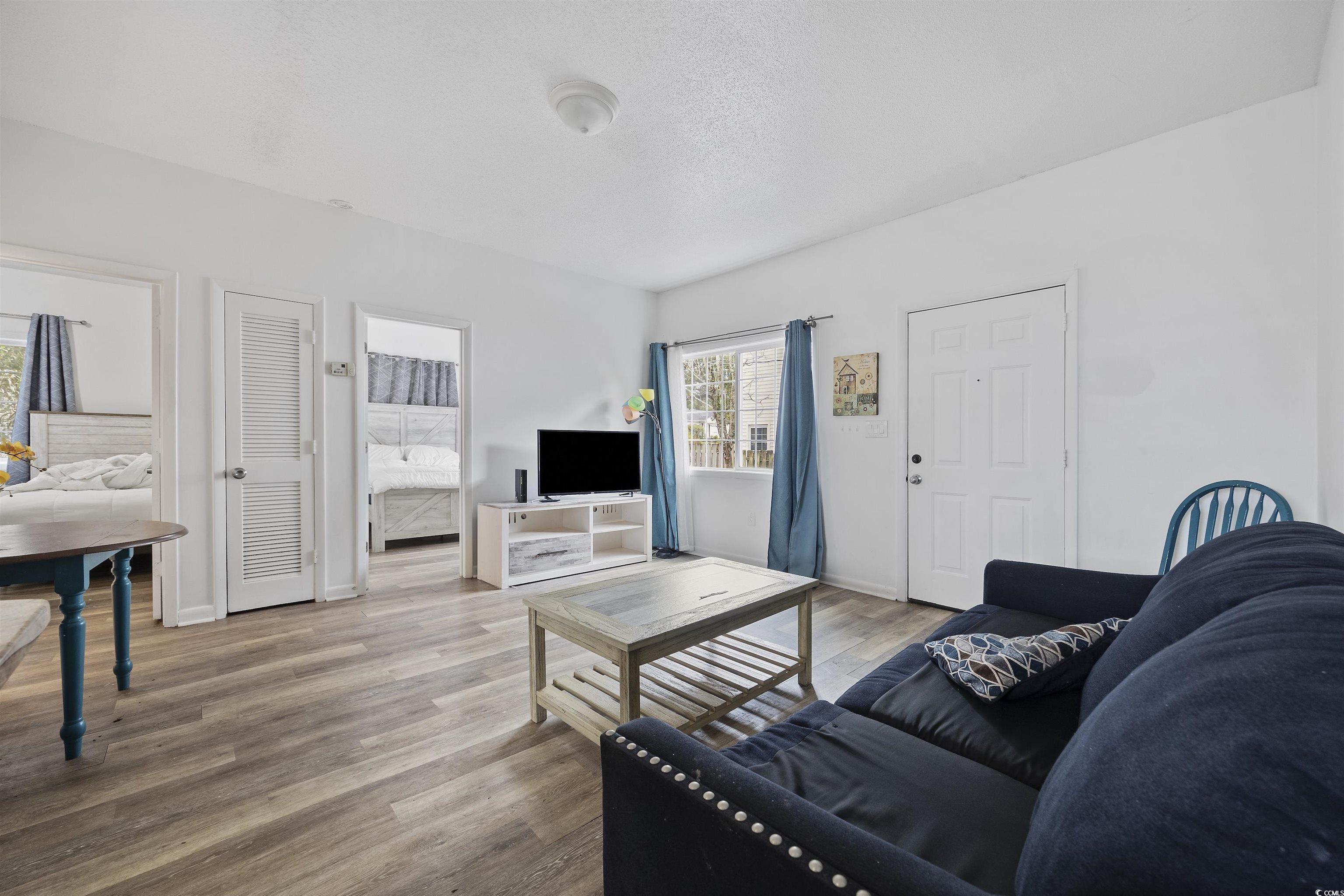 2600191 | Photo 6