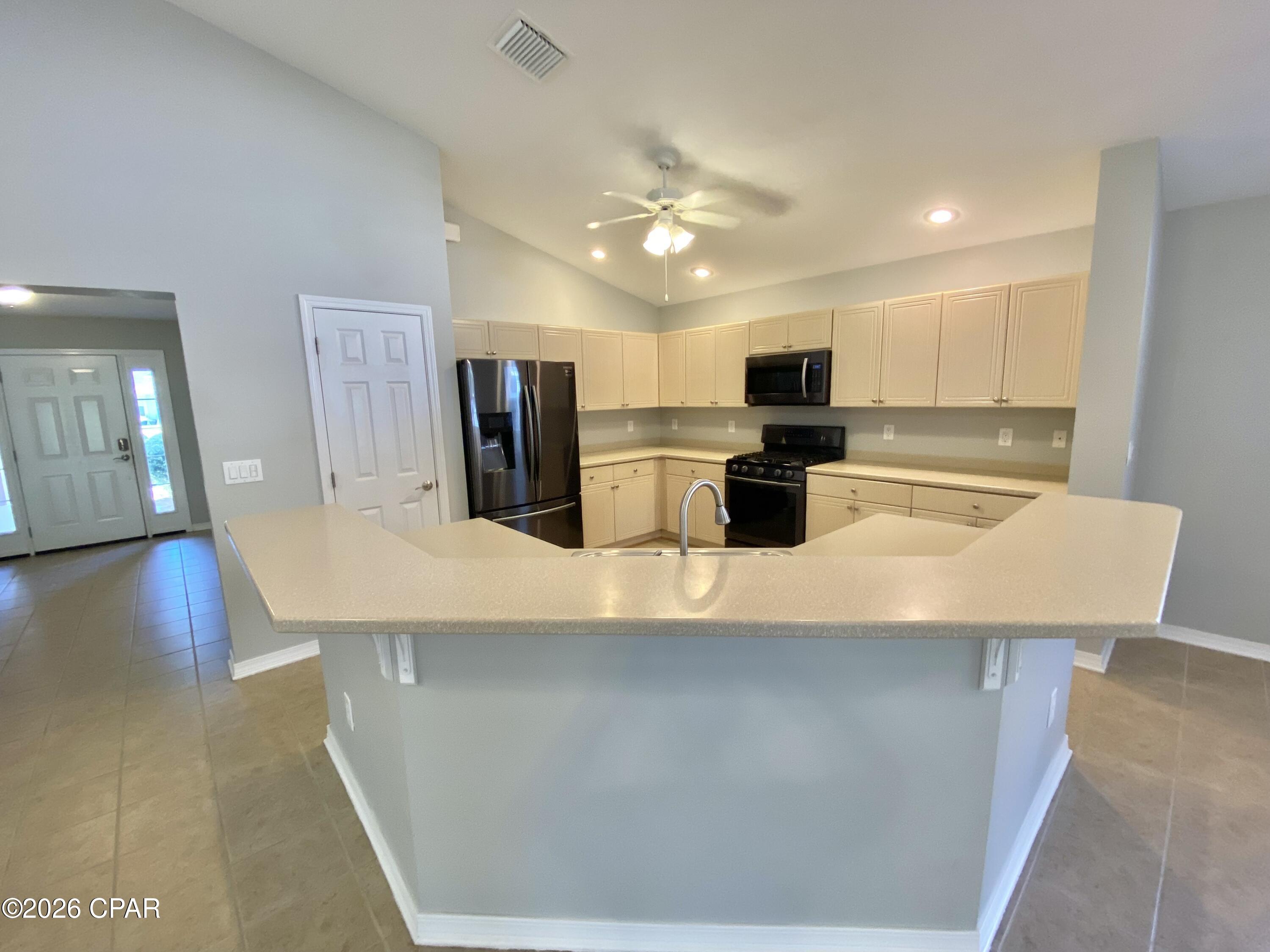 Image 14 For 503 Bainbridge Street