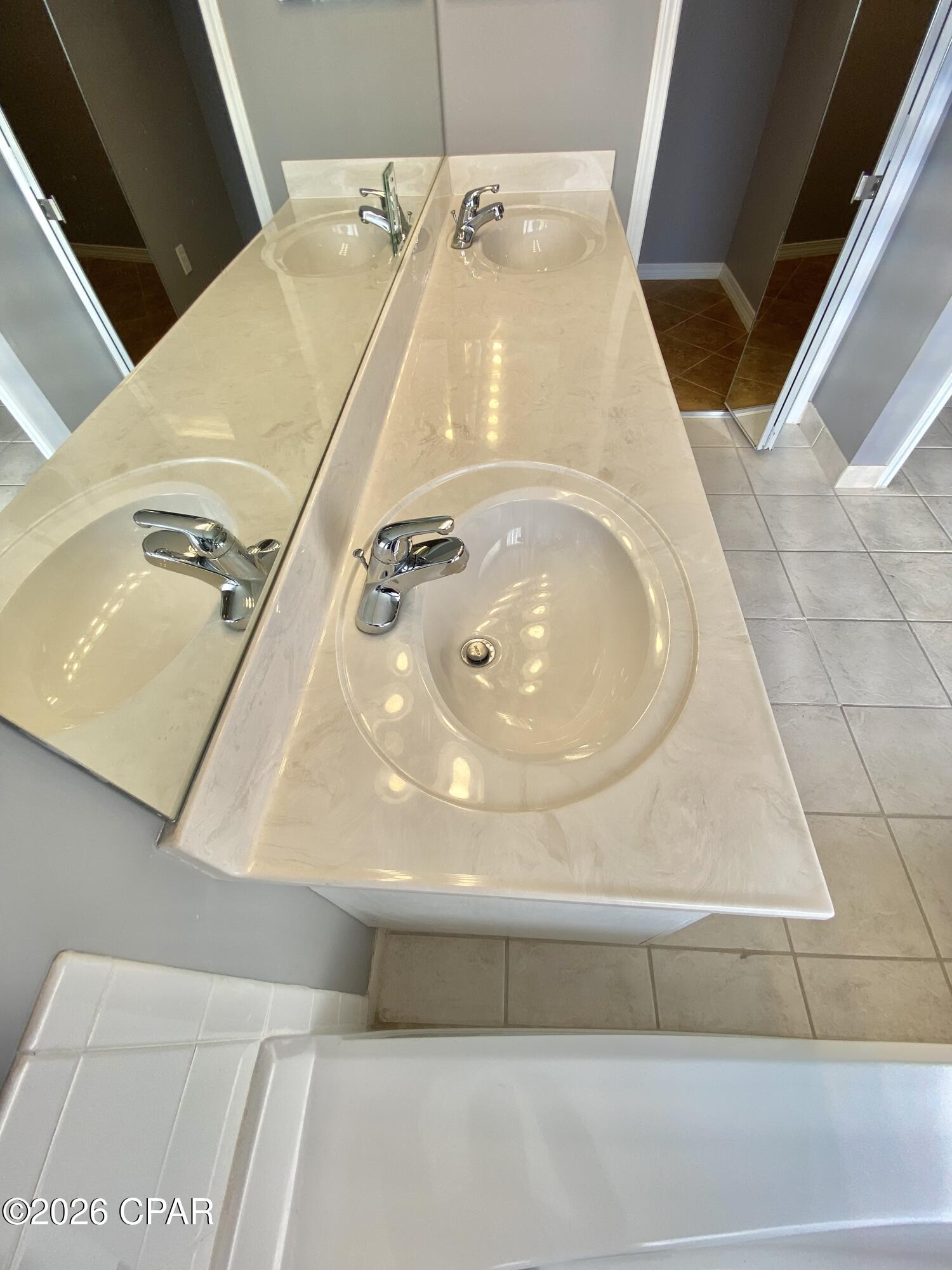 Image 33 For 503 Bainbridge Street