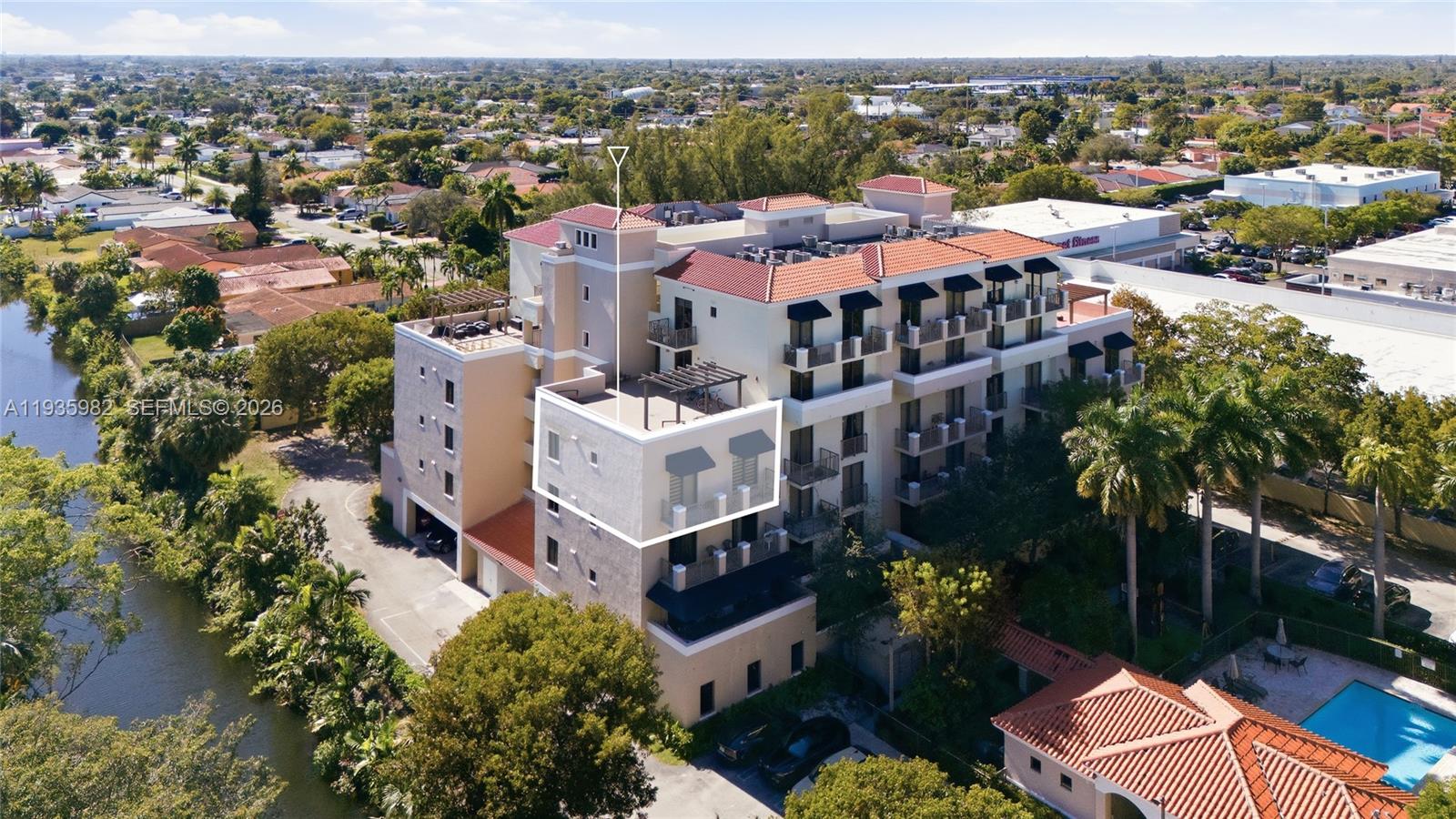 Tuscany Pointe Villas Con