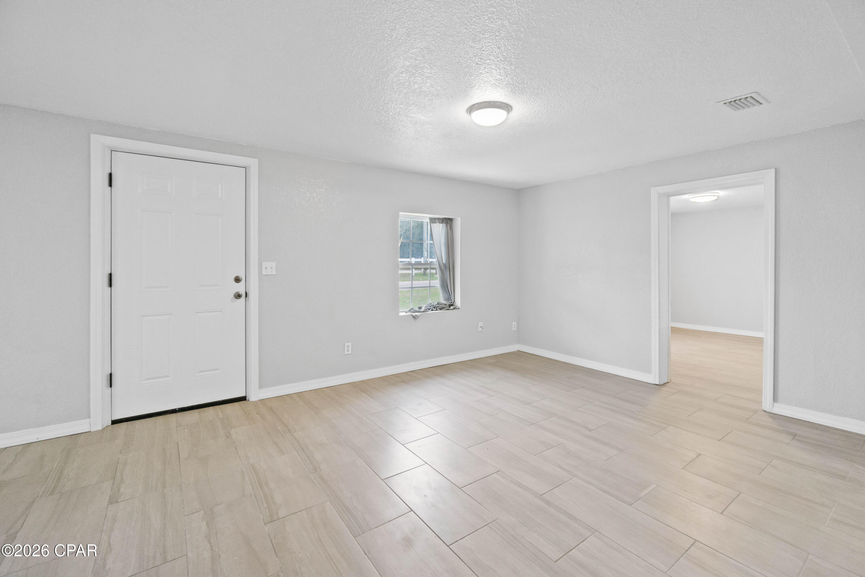 Image 12 For 470 2nd Street