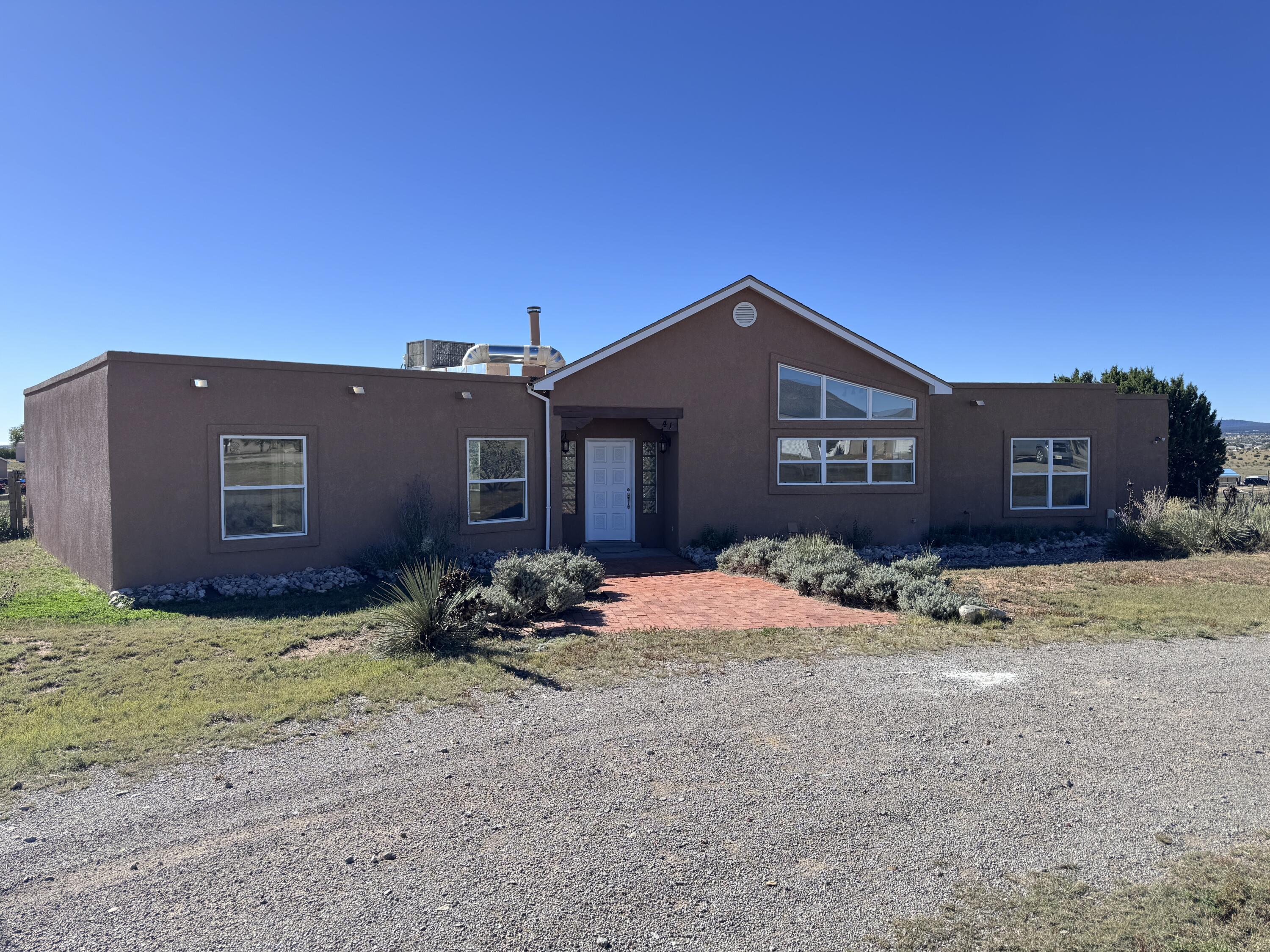 Homes for sale in Edgewood, NM | 41 Madole Rd, Edgewood, NM 87015 | MLS# 1096305