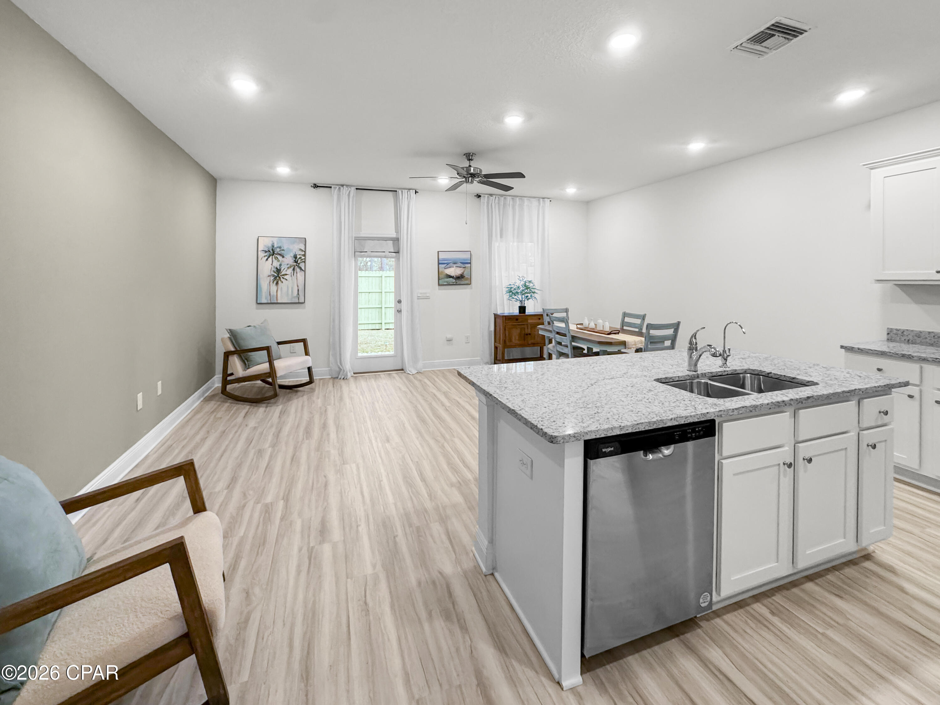 Image 4 For 547 Melrose Way