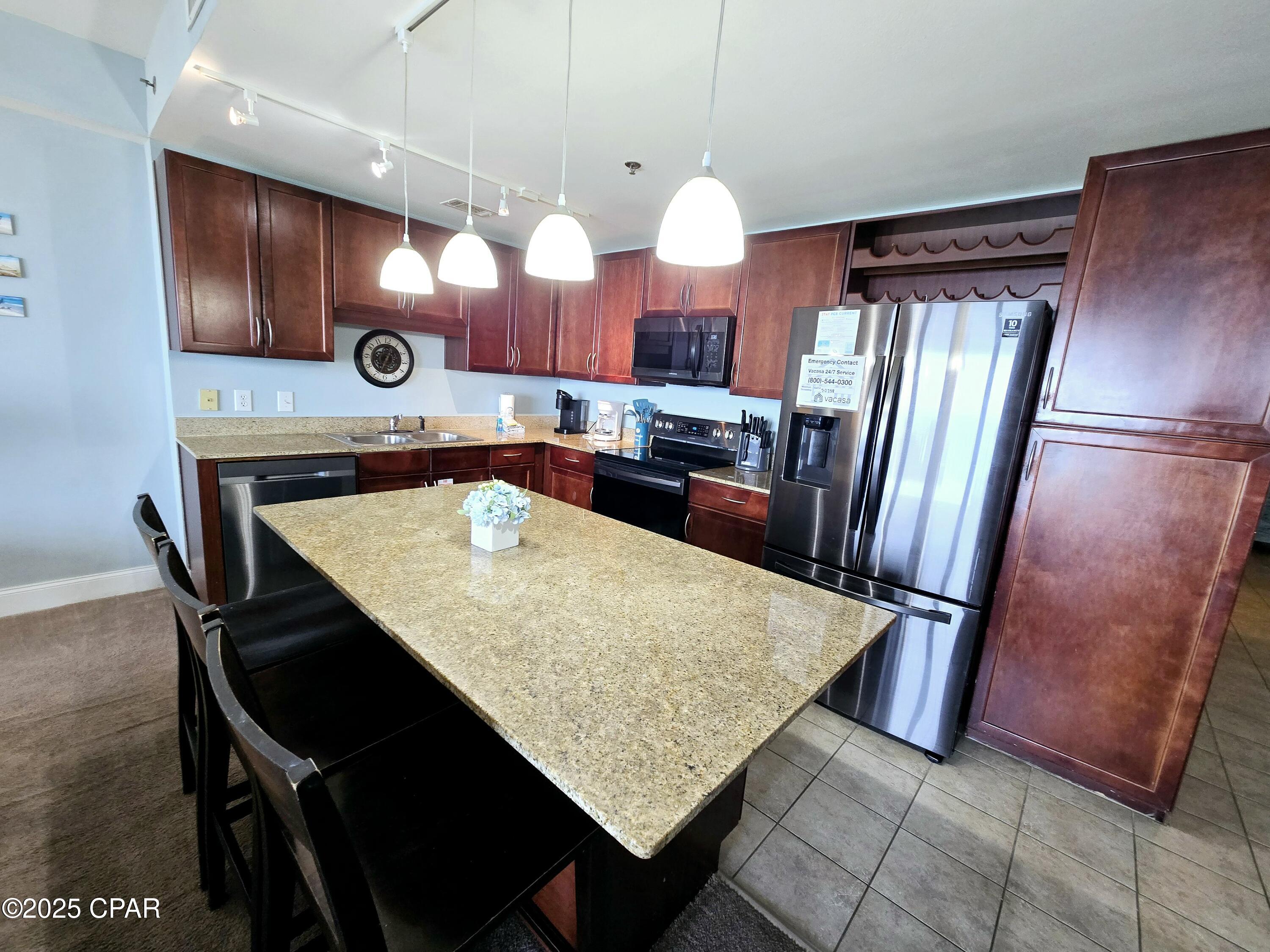 Image 10 For 9860 Thomas Drive 1815