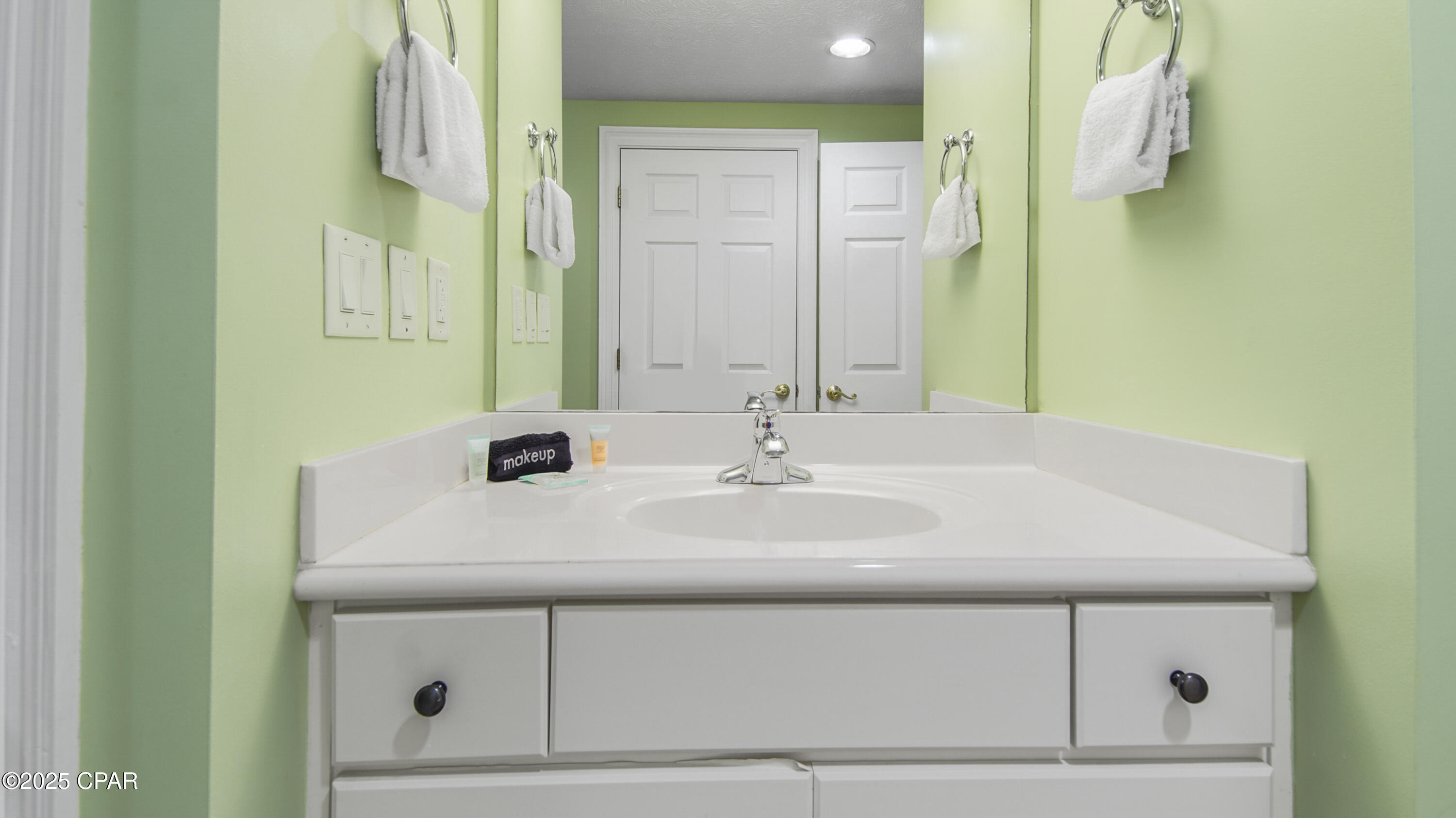 Image 37 For 5004 Thomas Drive 2202