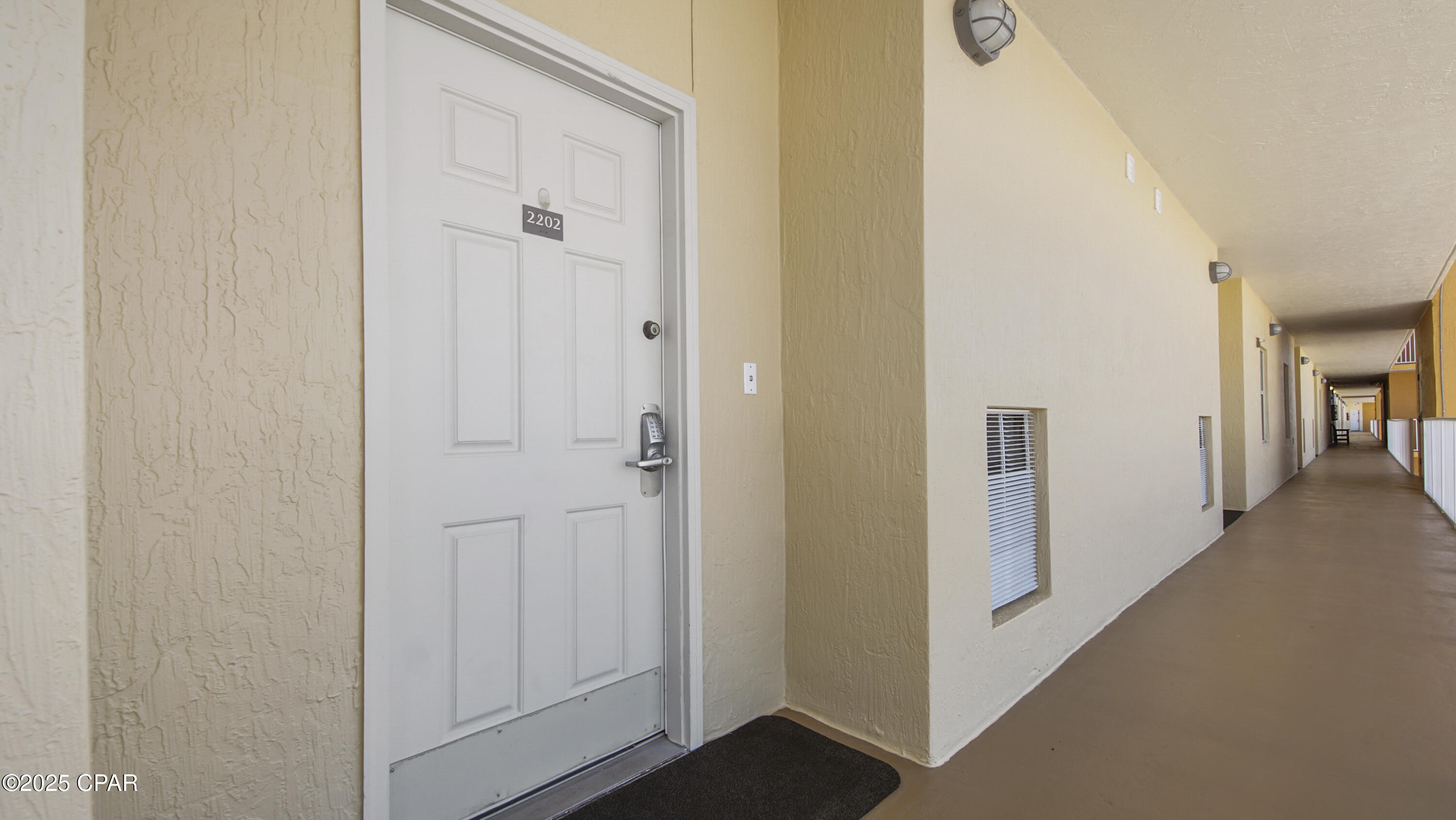 Image 8 For 5004 Thomas Drive 2202