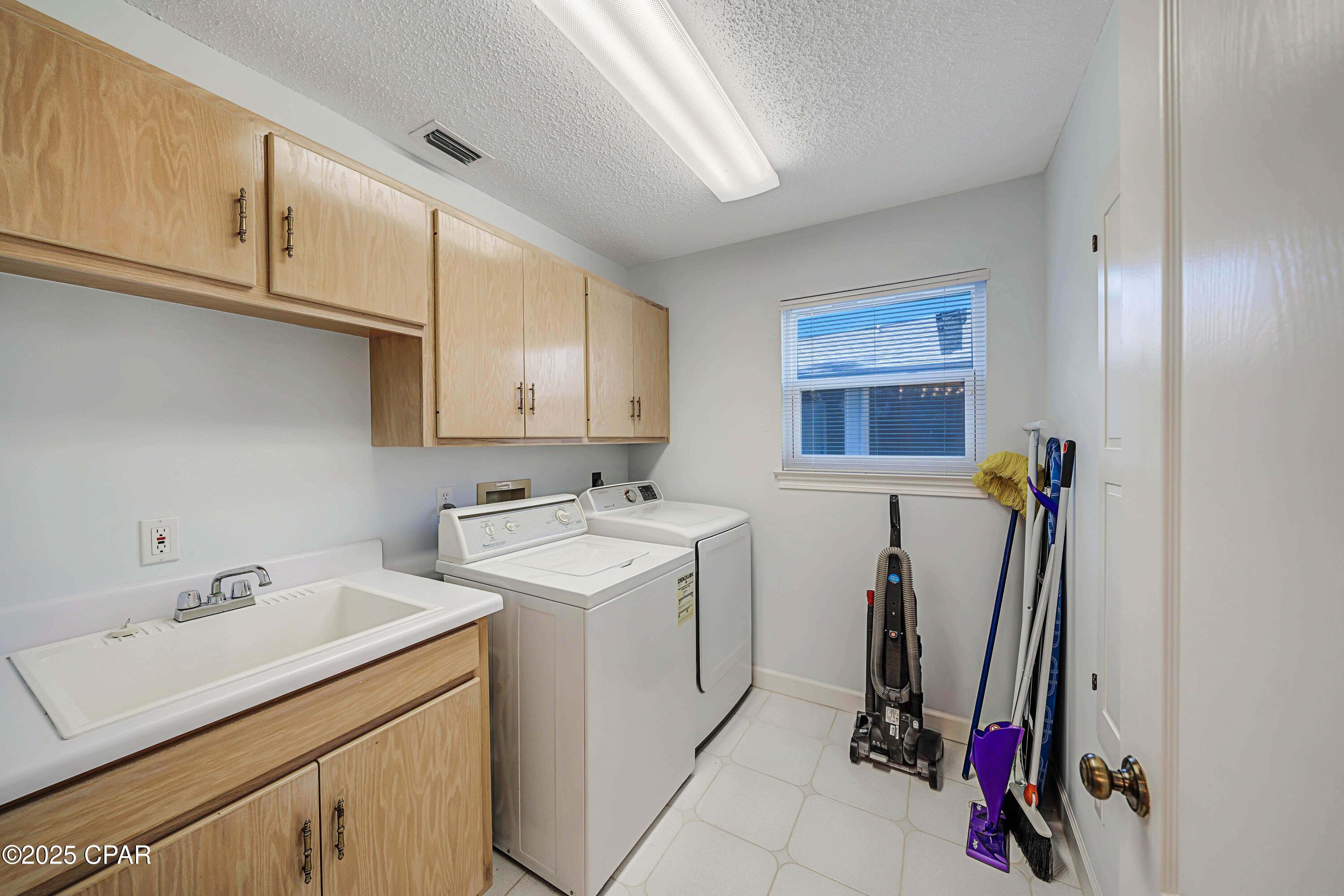 Image 39 For 1004 Barracuda Drive