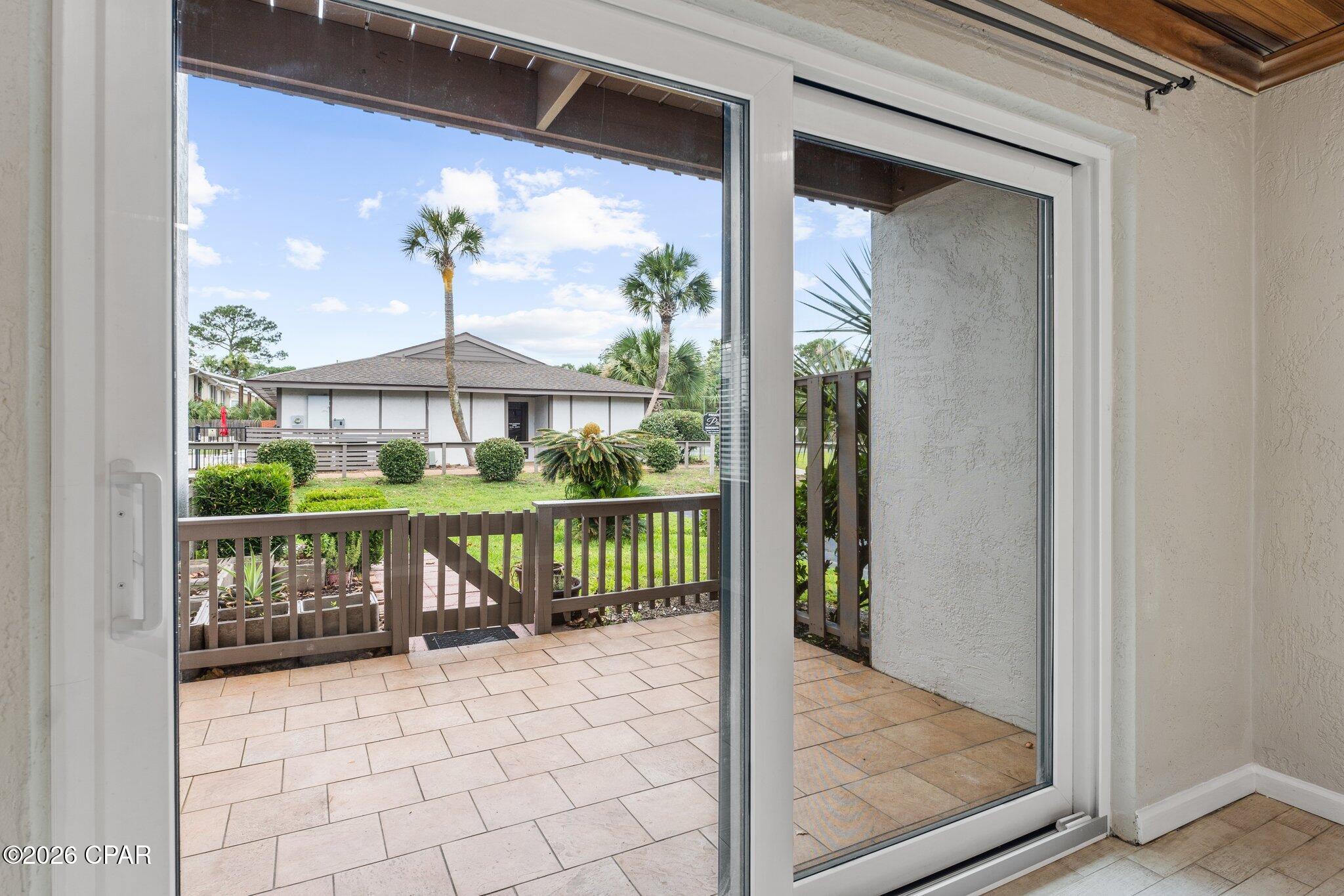 Image 21 For 6901 Lagoon Drive 1