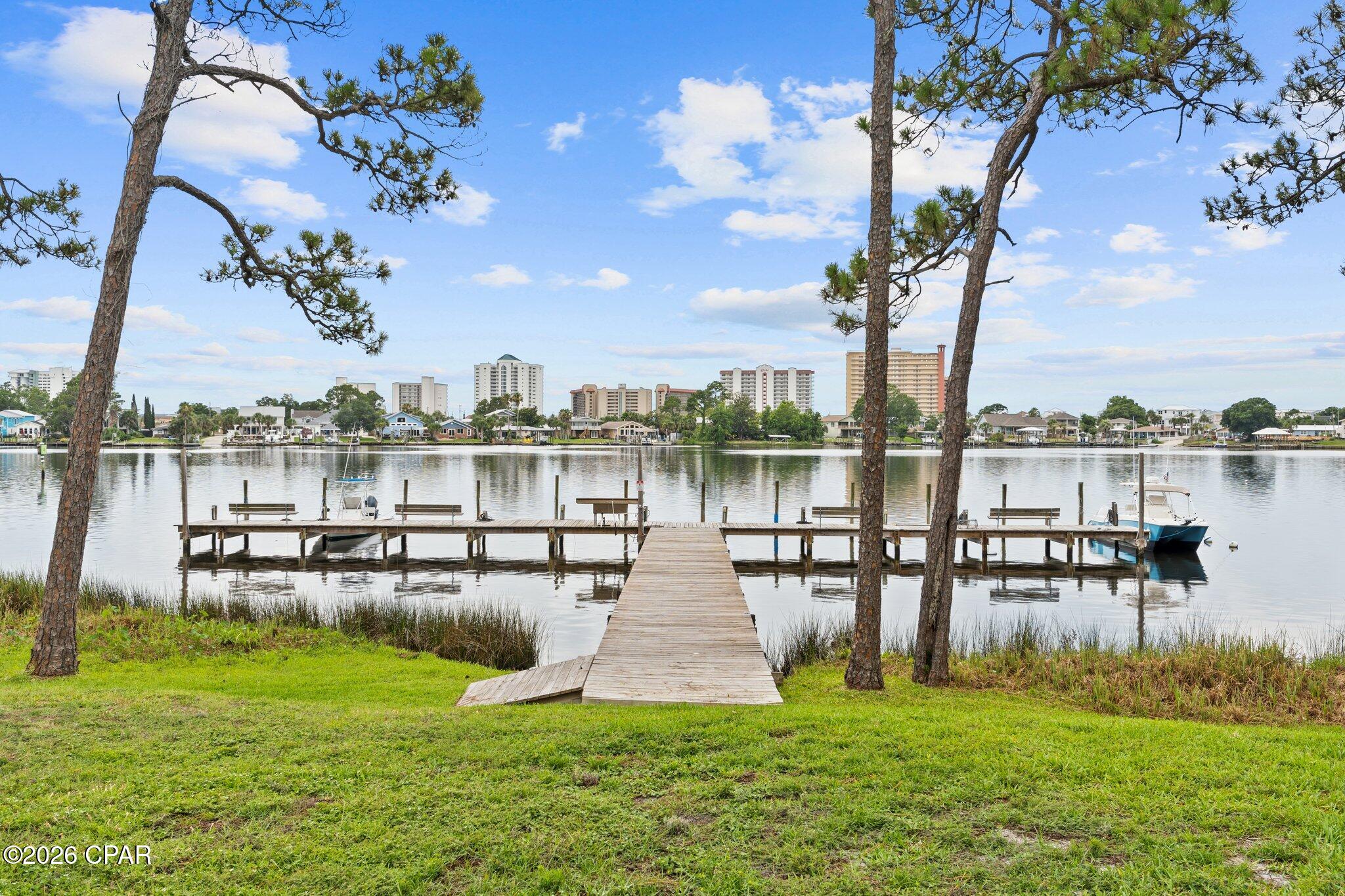 Image 4 For 6901 Lagoon Drive 1