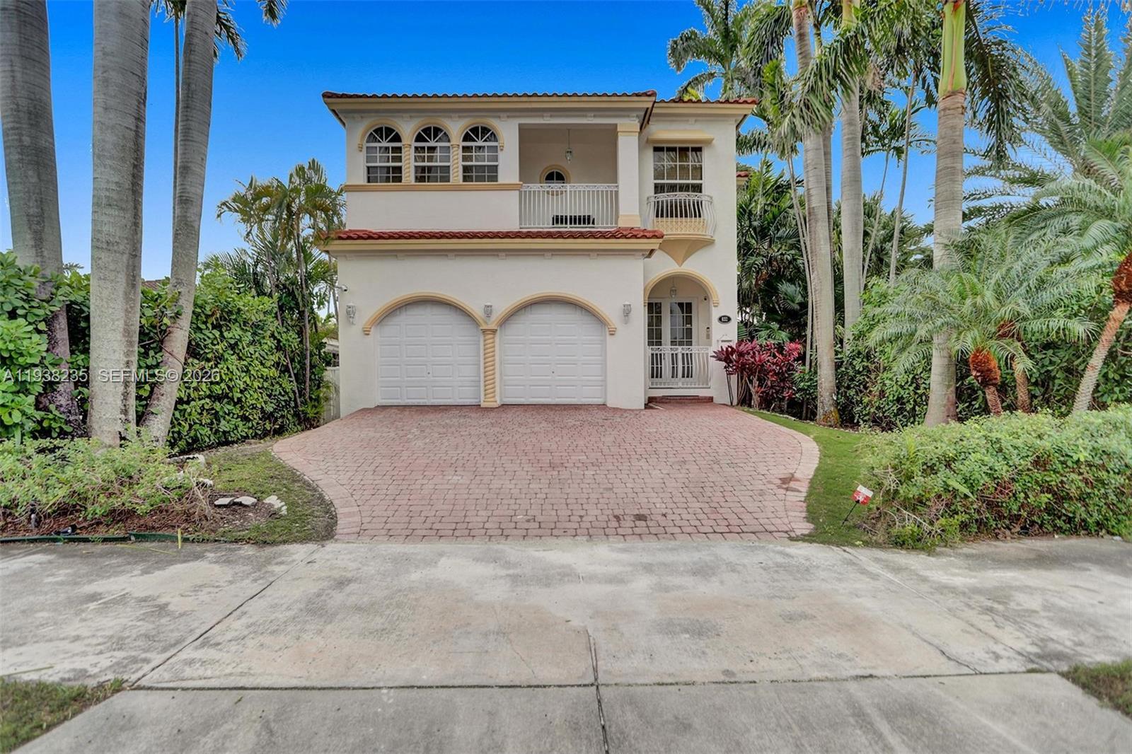 832 Hollywood Blvd, Hollywood, Florida 33019