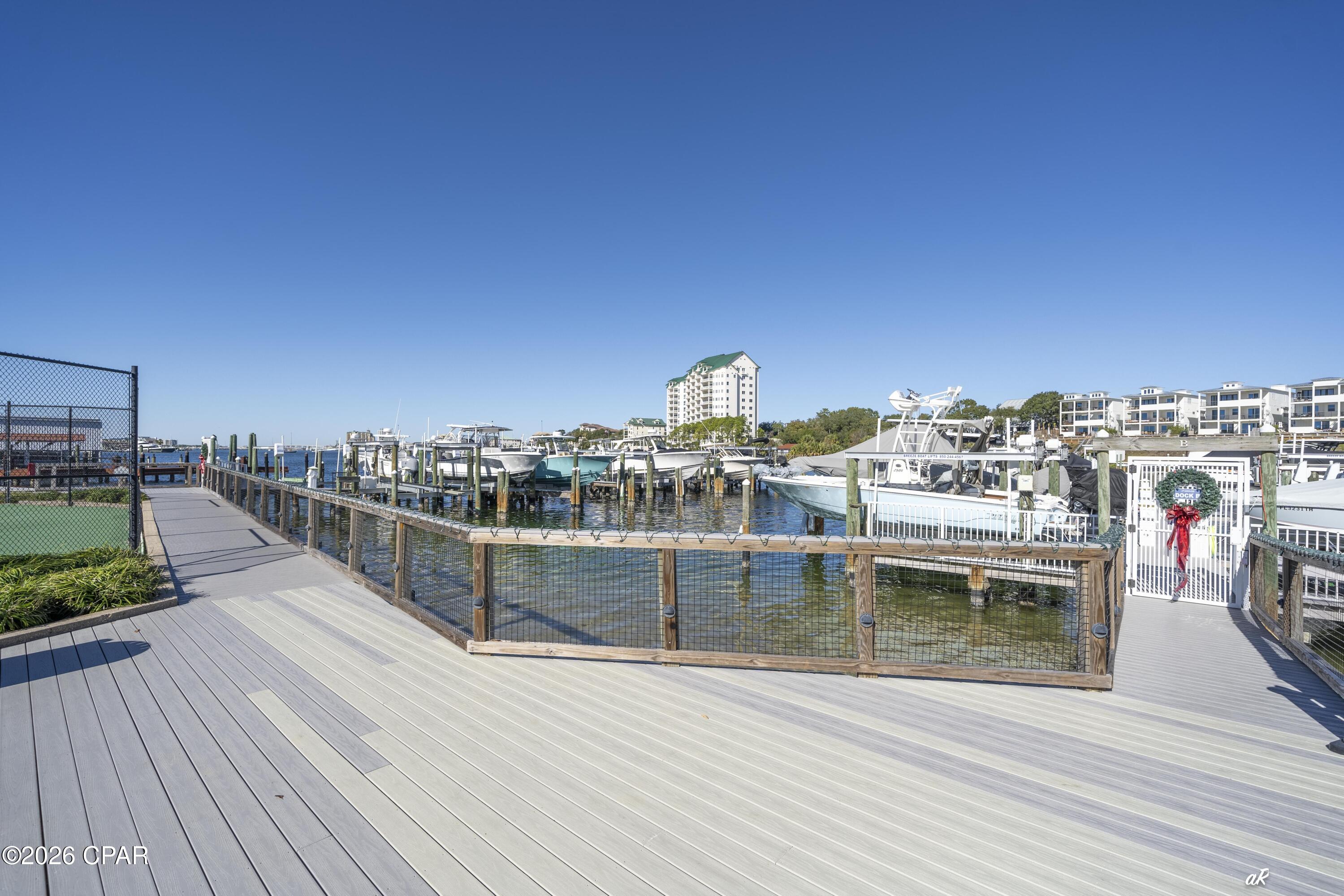 Image 38 For 30 Moreno Point Road 404a