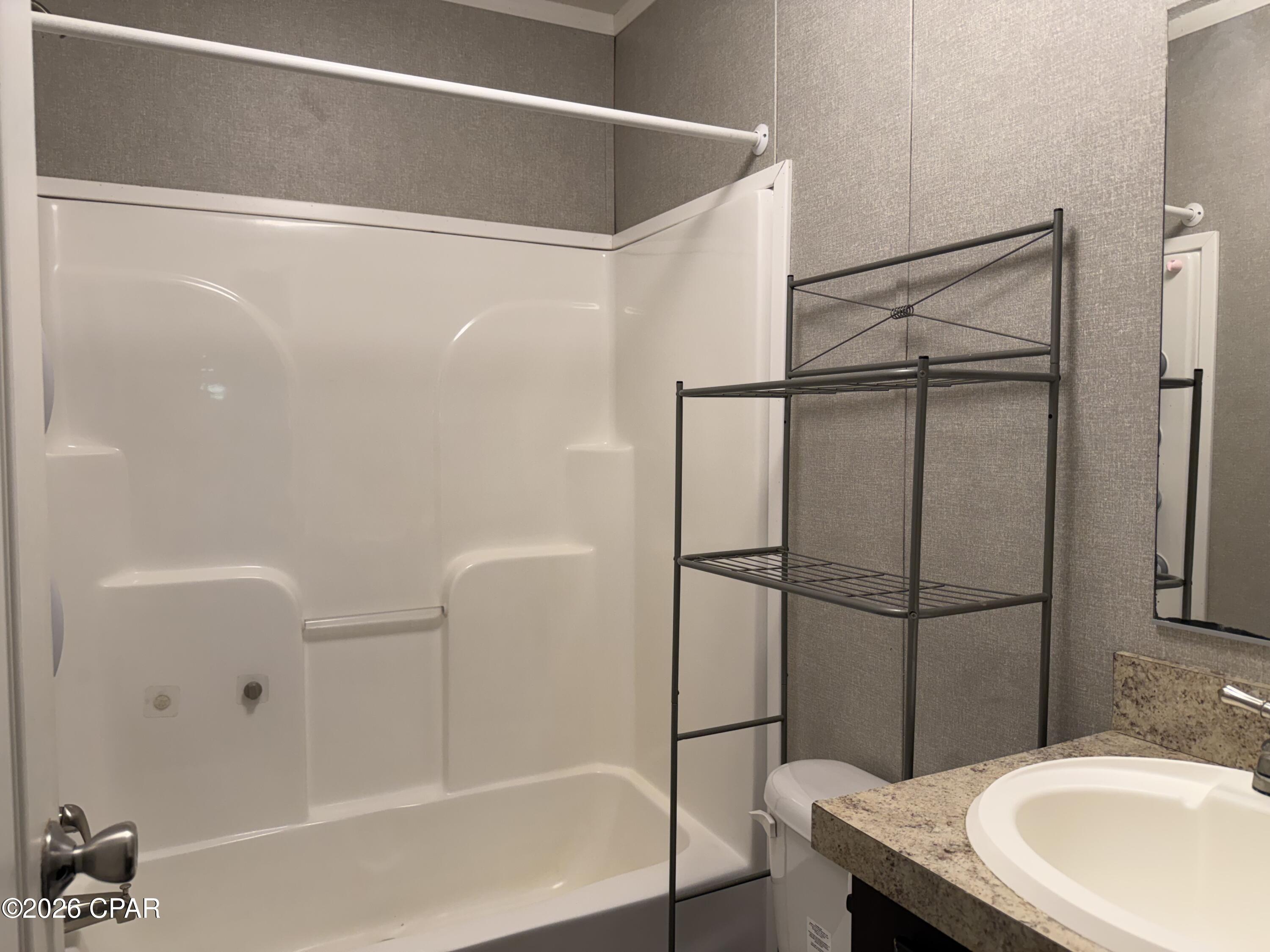 Image 14 For 10626 Happyville Road