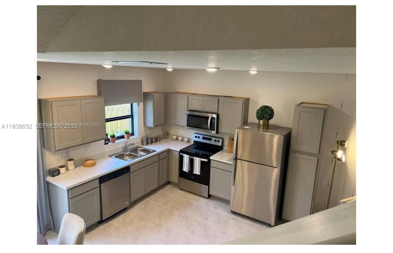 Miami Land And Developmen