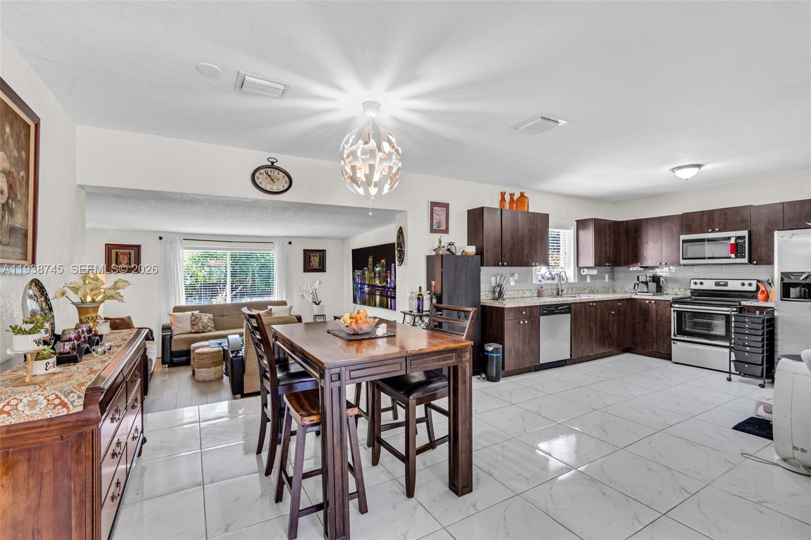 Arch Creeks Estates