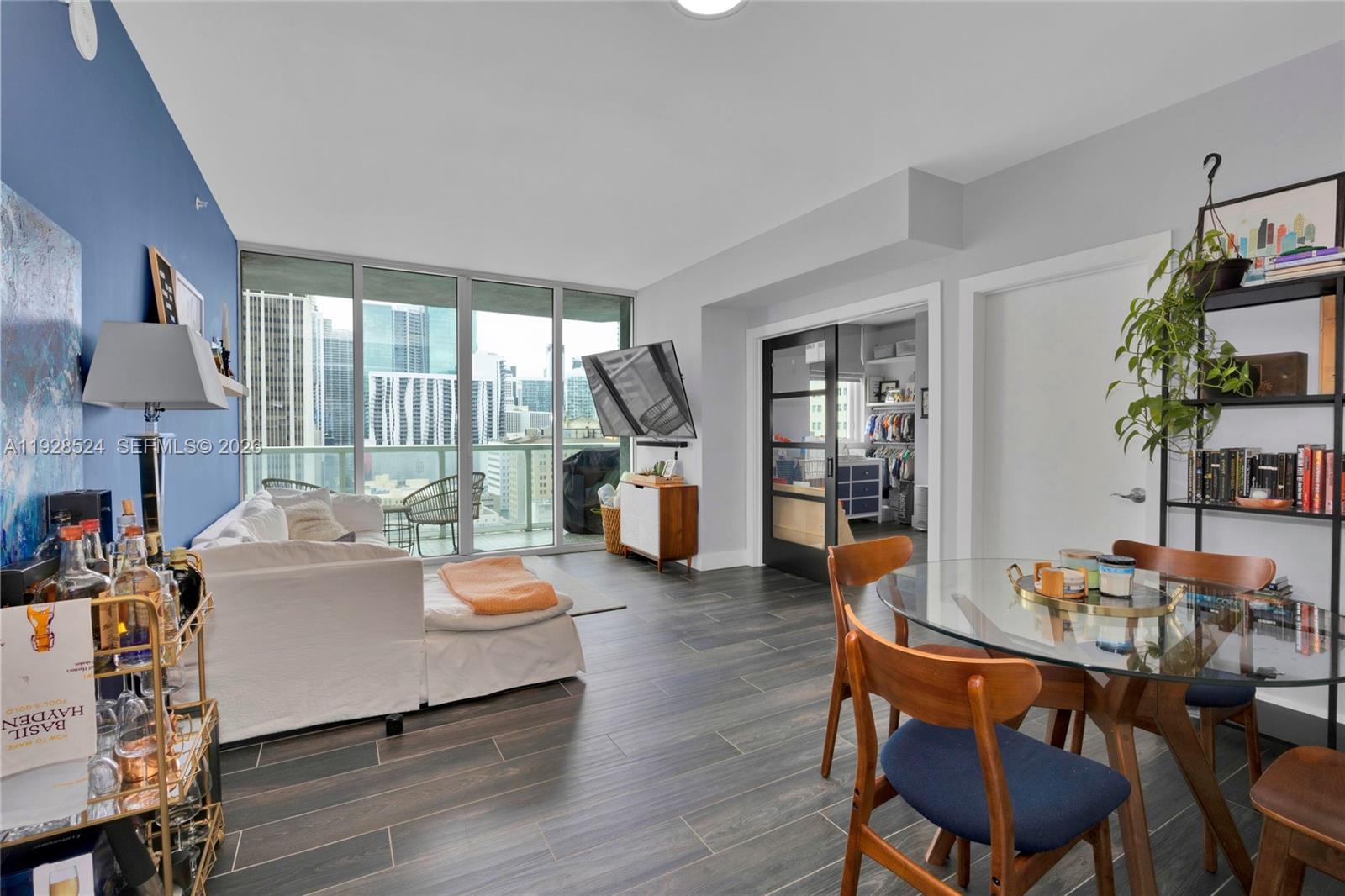 Vizcayne South Condo